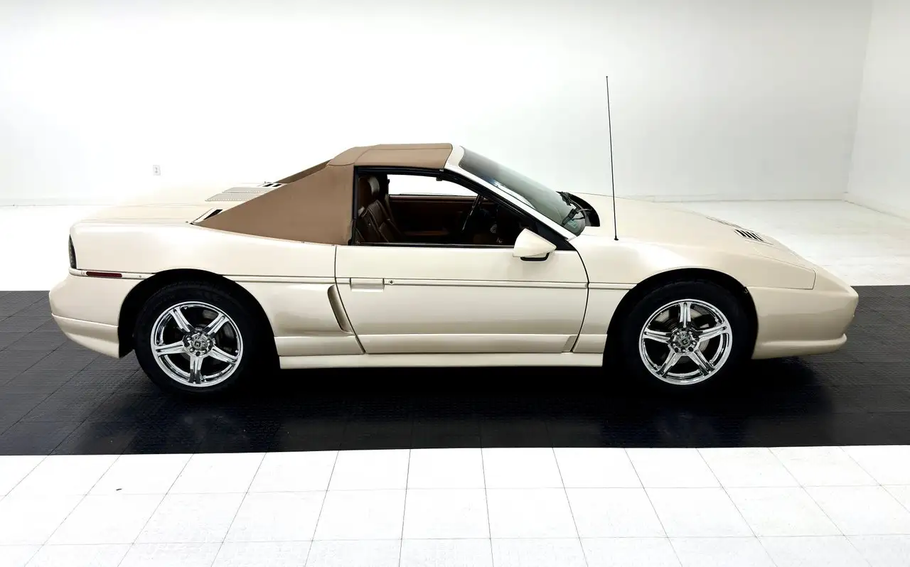 Pontiac Fiero GT Convertible, foto 10