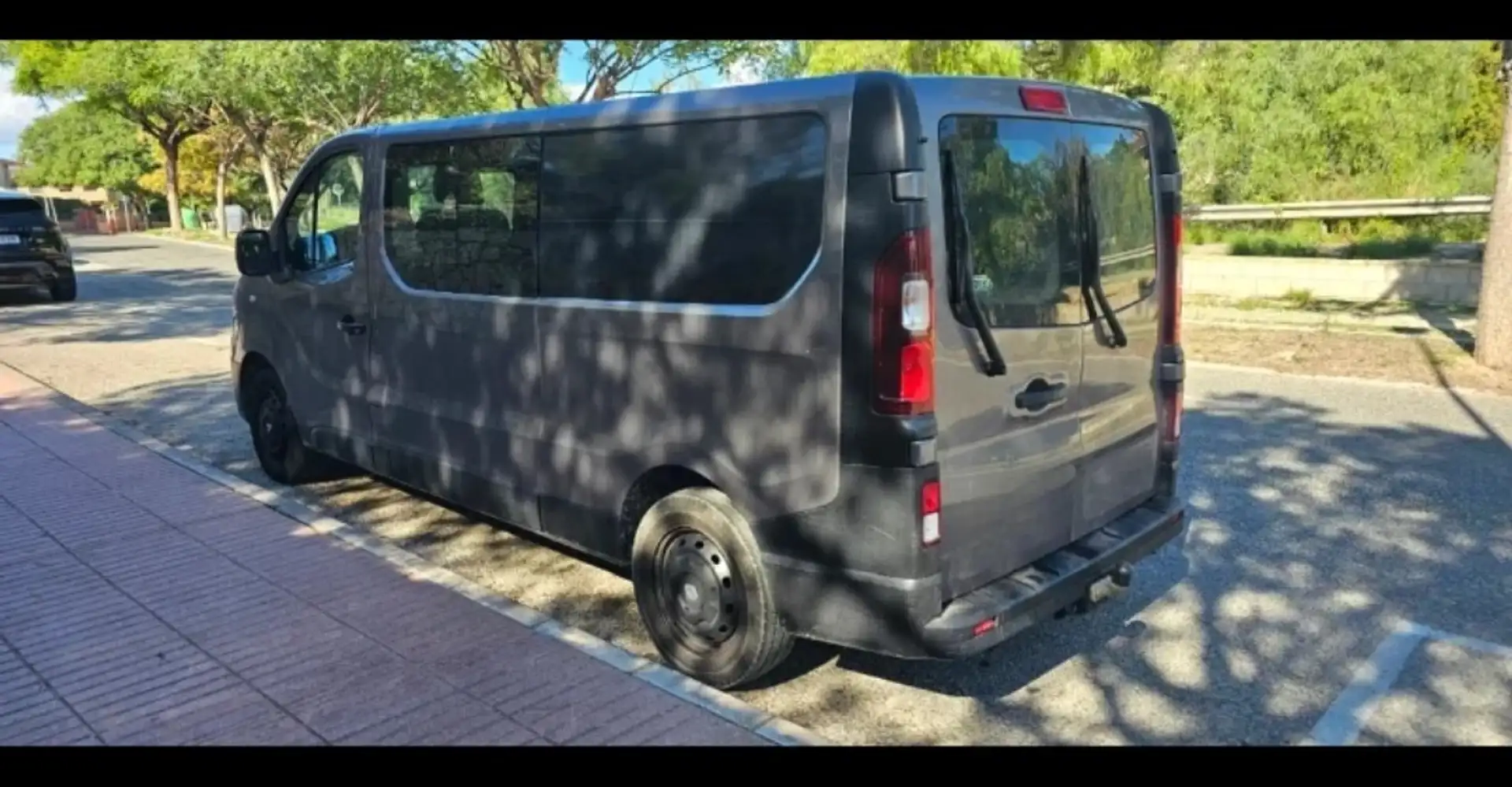 Renault Trafic Passenger 1.6dCi TT Energy L 92kW - 2