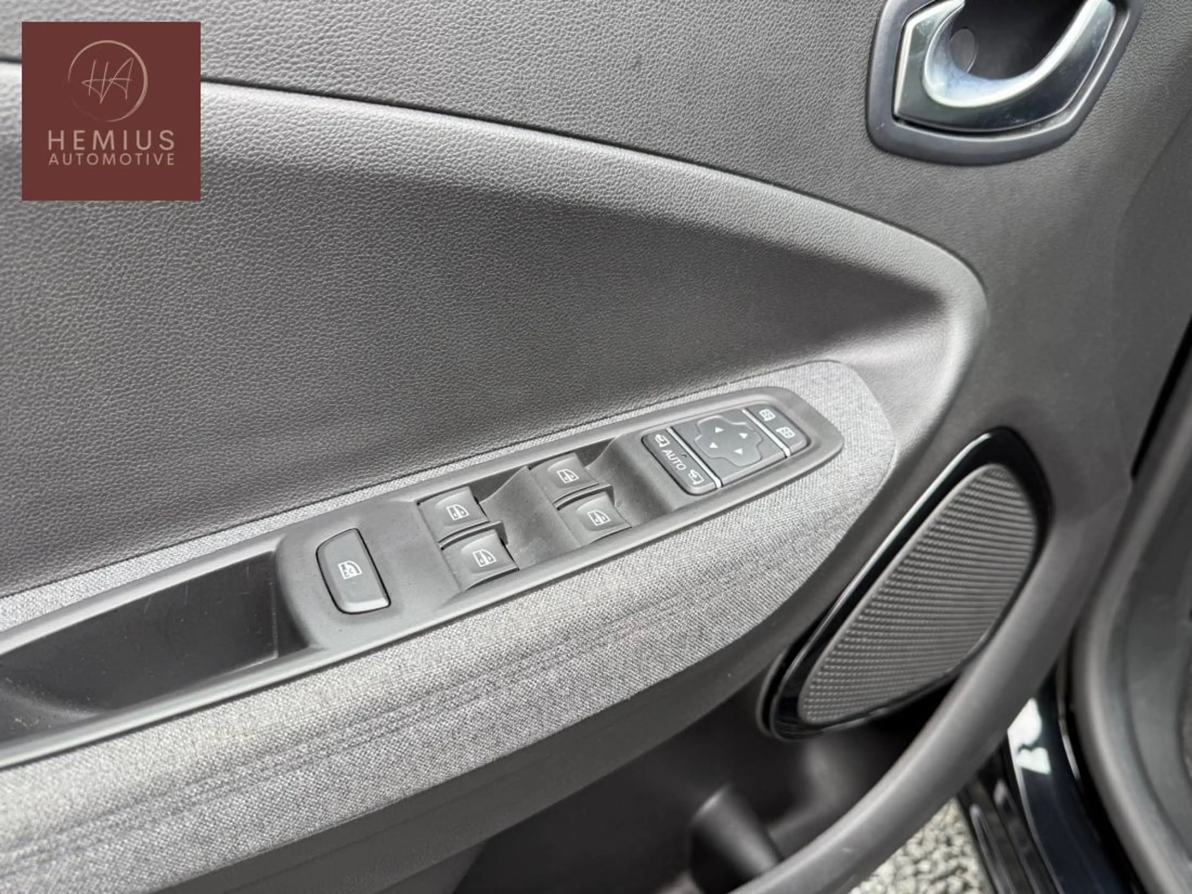 Renault ZOE R135 Intens 52 kWh - 96% SOH - Koop Accu - Warmtep — photo 13