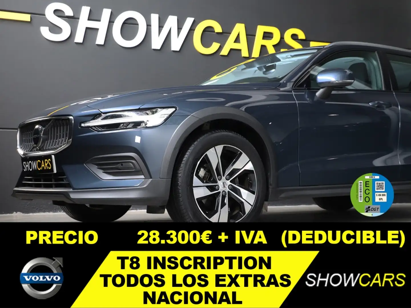 Volvo V60 Cross Country B4 Pro AWD Aut. Blauw - 1