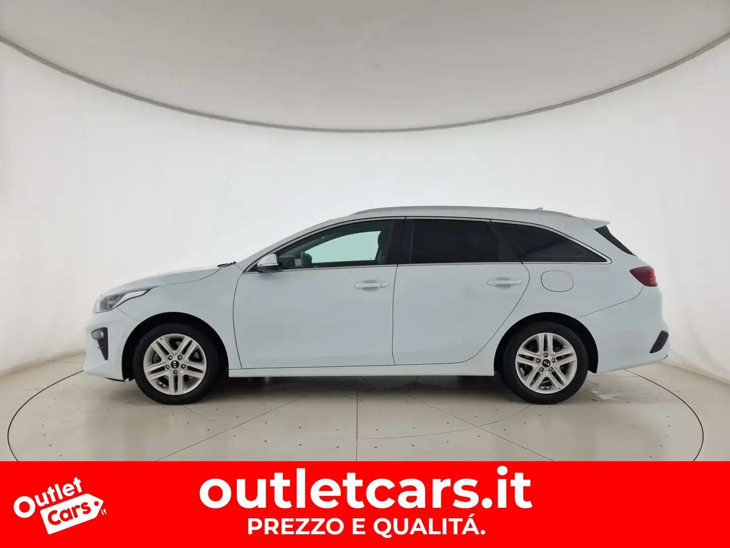 Kia Ceed SW / cee'd SW sw 1.6 crdi business class 115cv dct Bílá - 2