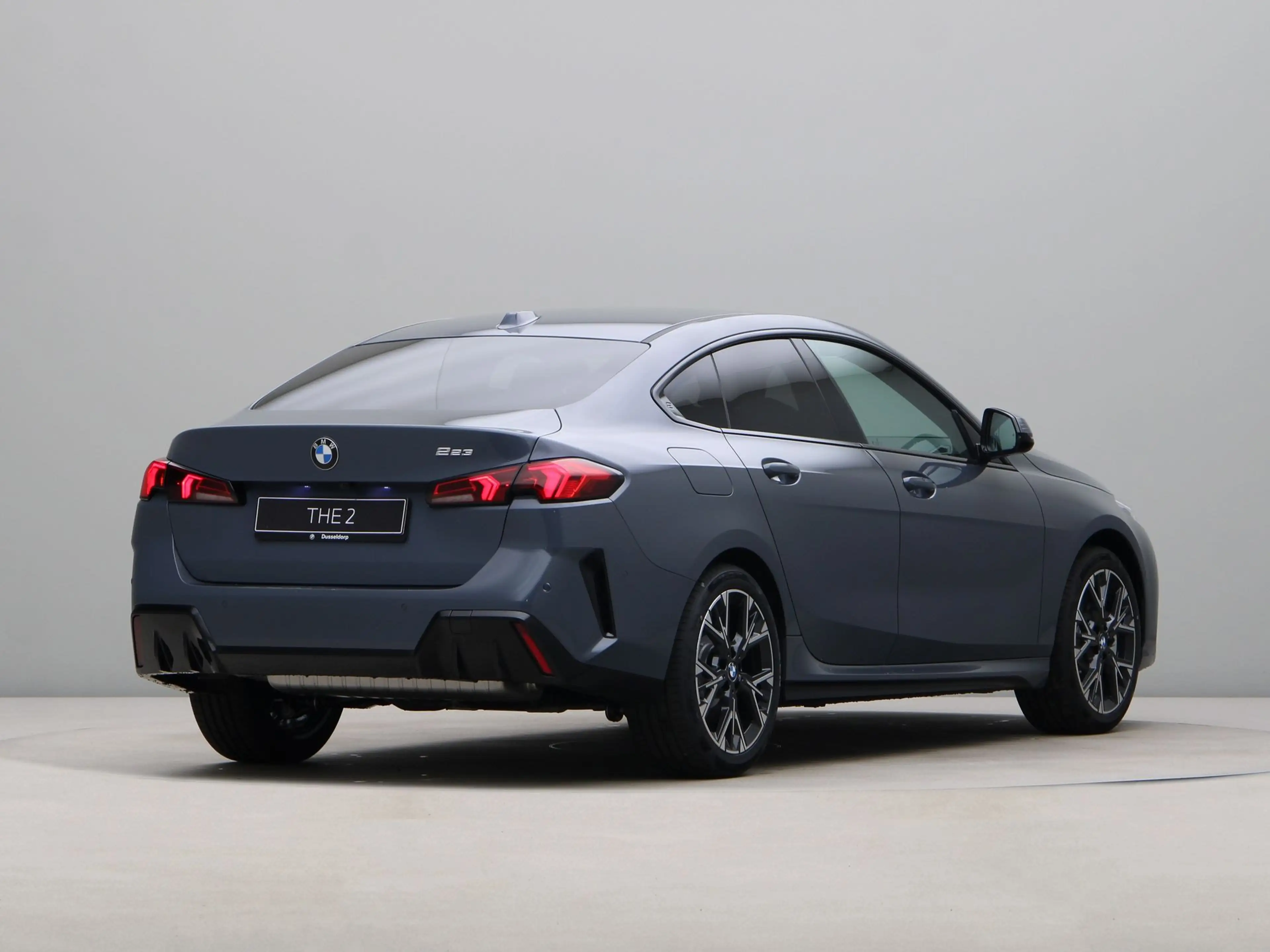 BMW 223 2-serie Gran Coupé xDrive — photo 9