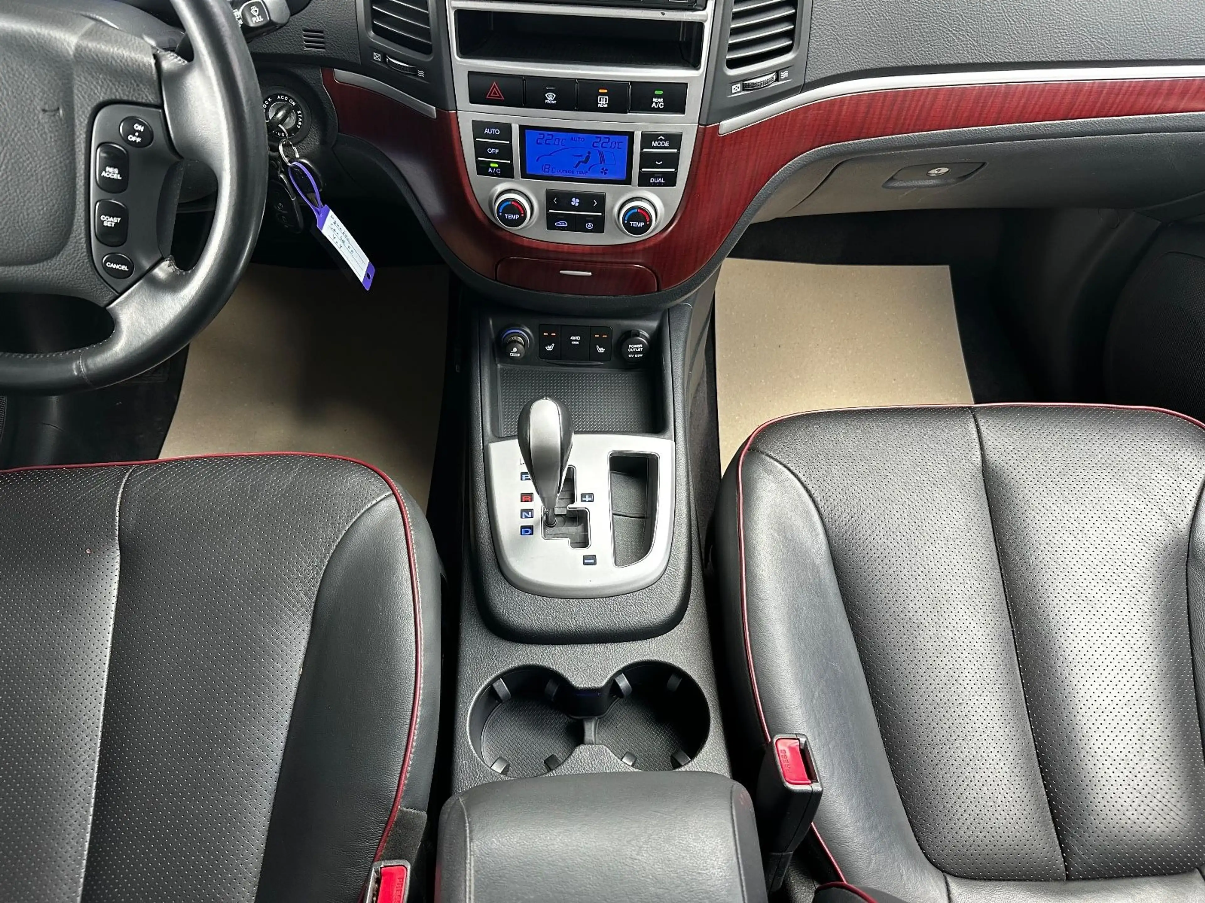 Hyundai SANTA FE 2.2 CRDi GLS 4x4 "7 Sitze"HU/AU neu" — photo 34