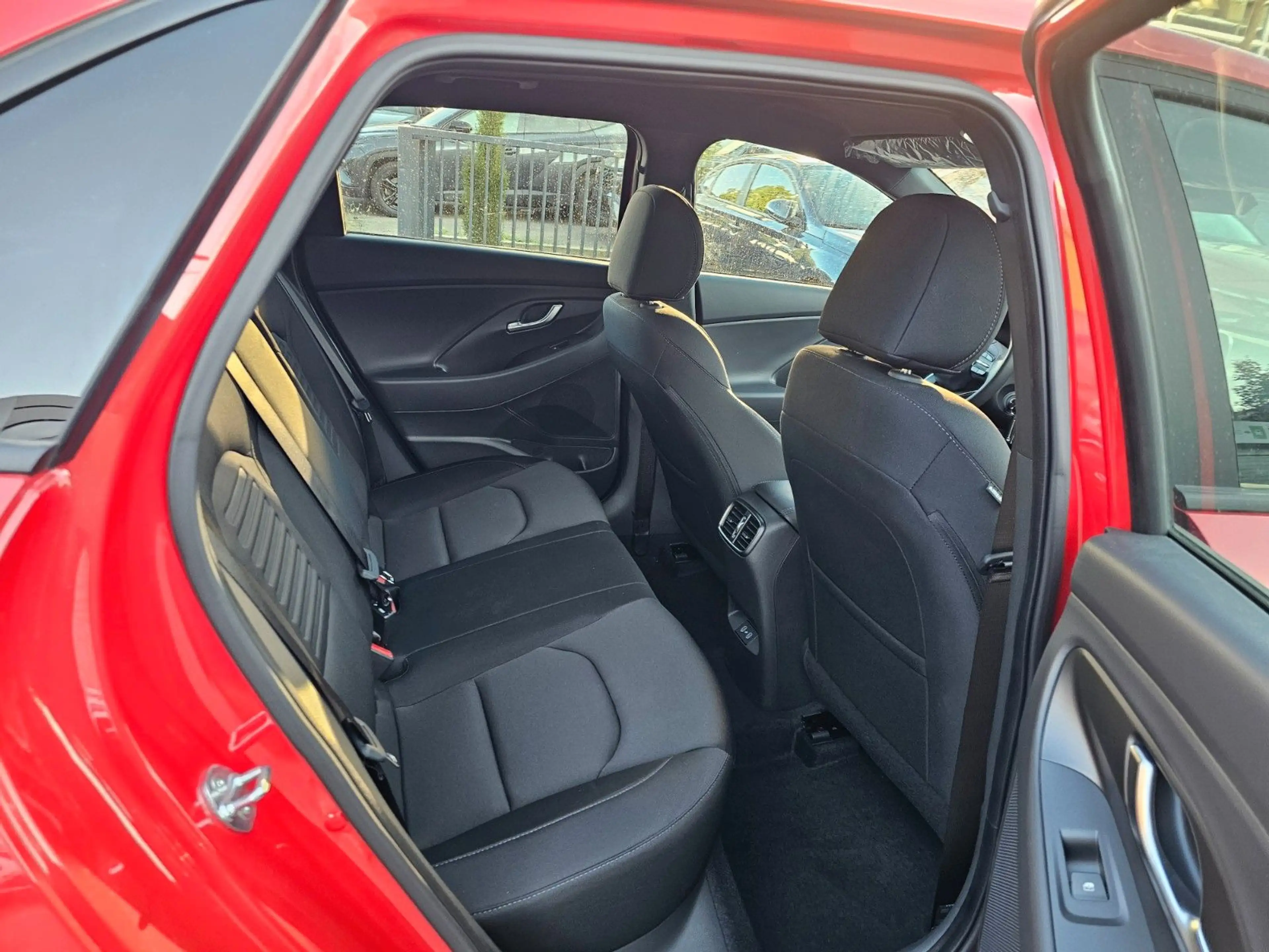 Hyundai i30 1,0 T-GDI Advantage — photo 11
