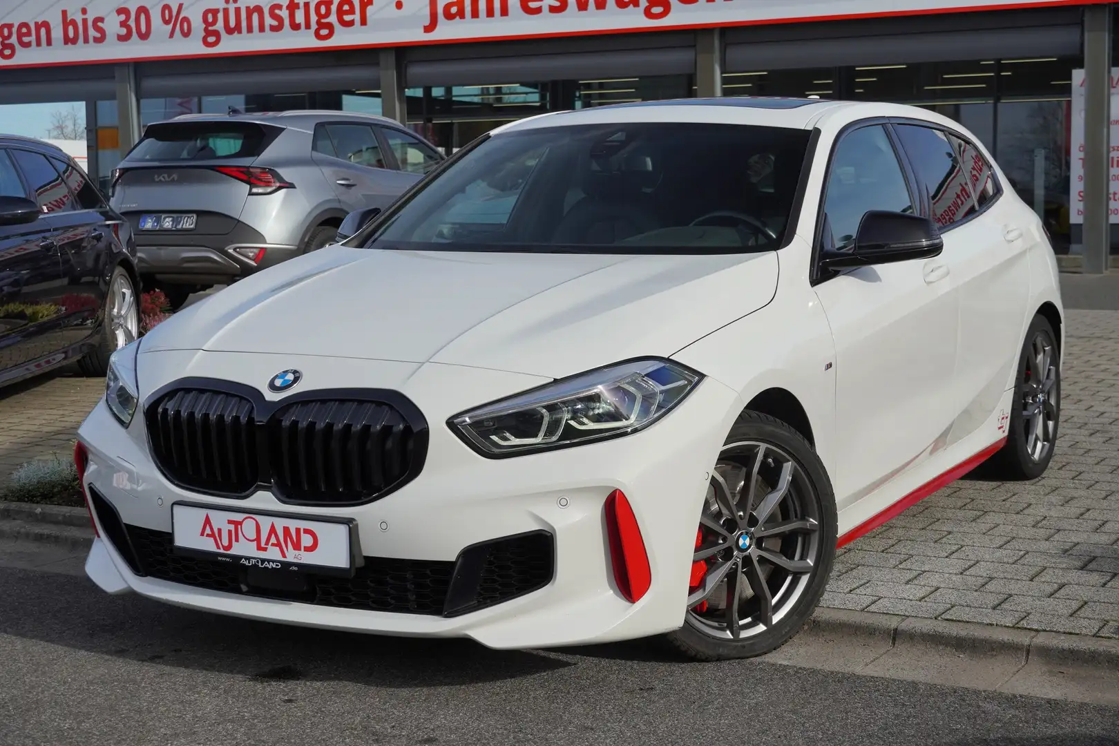 BMW 128 128i M Sport Aut. LED Navi  Kamera Pano Weiß - 2