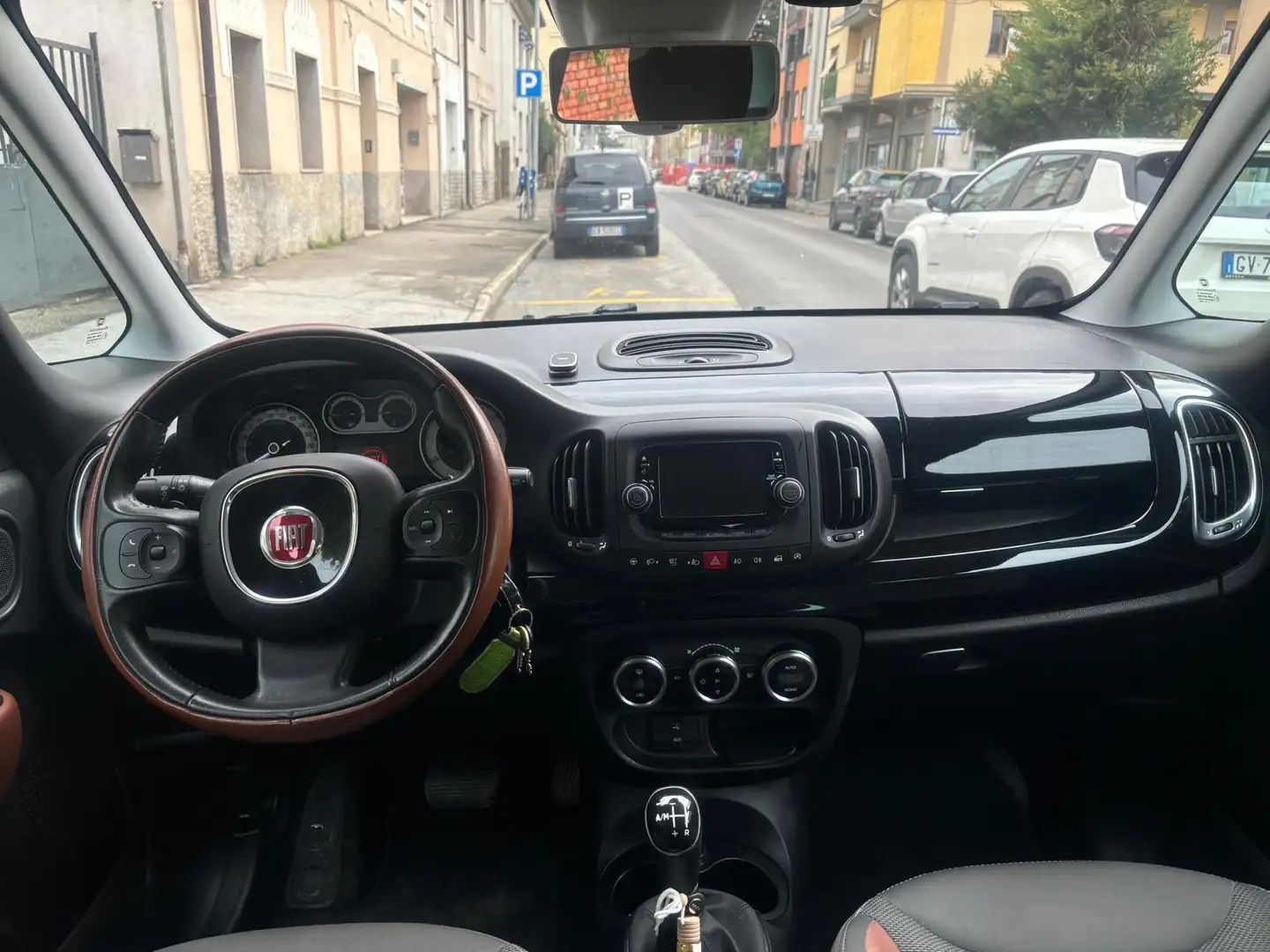 Fiat 500L 500L 1.3 mjt Trekking 85cv dualogic Giallo - 2