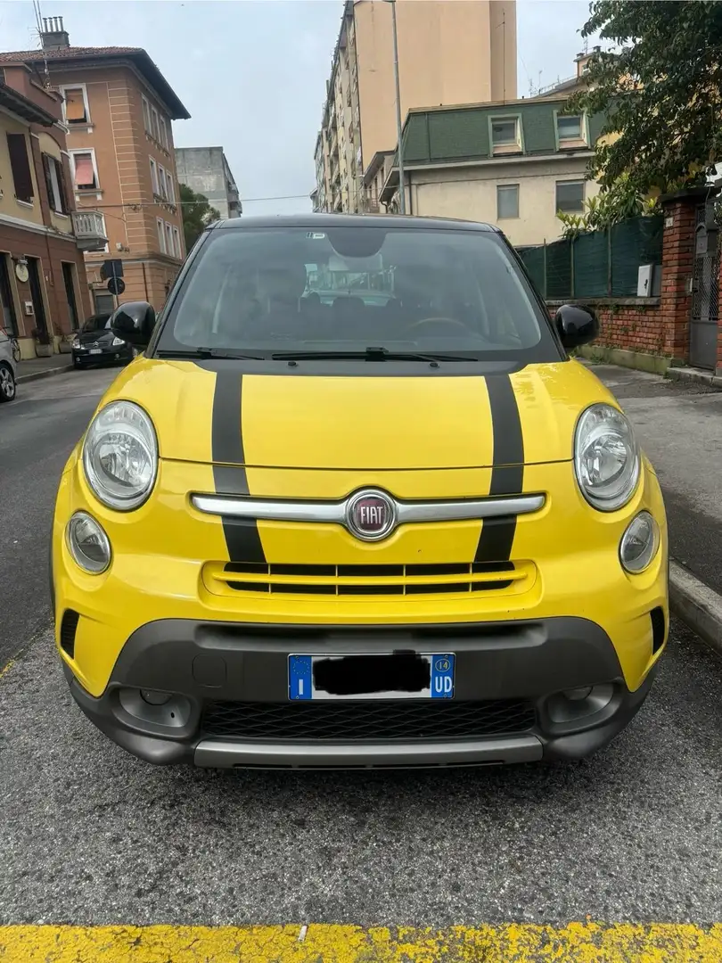 Fiat 500L 500L 1.3 mjt Trekking 85cv dualogic Giallo - 1
