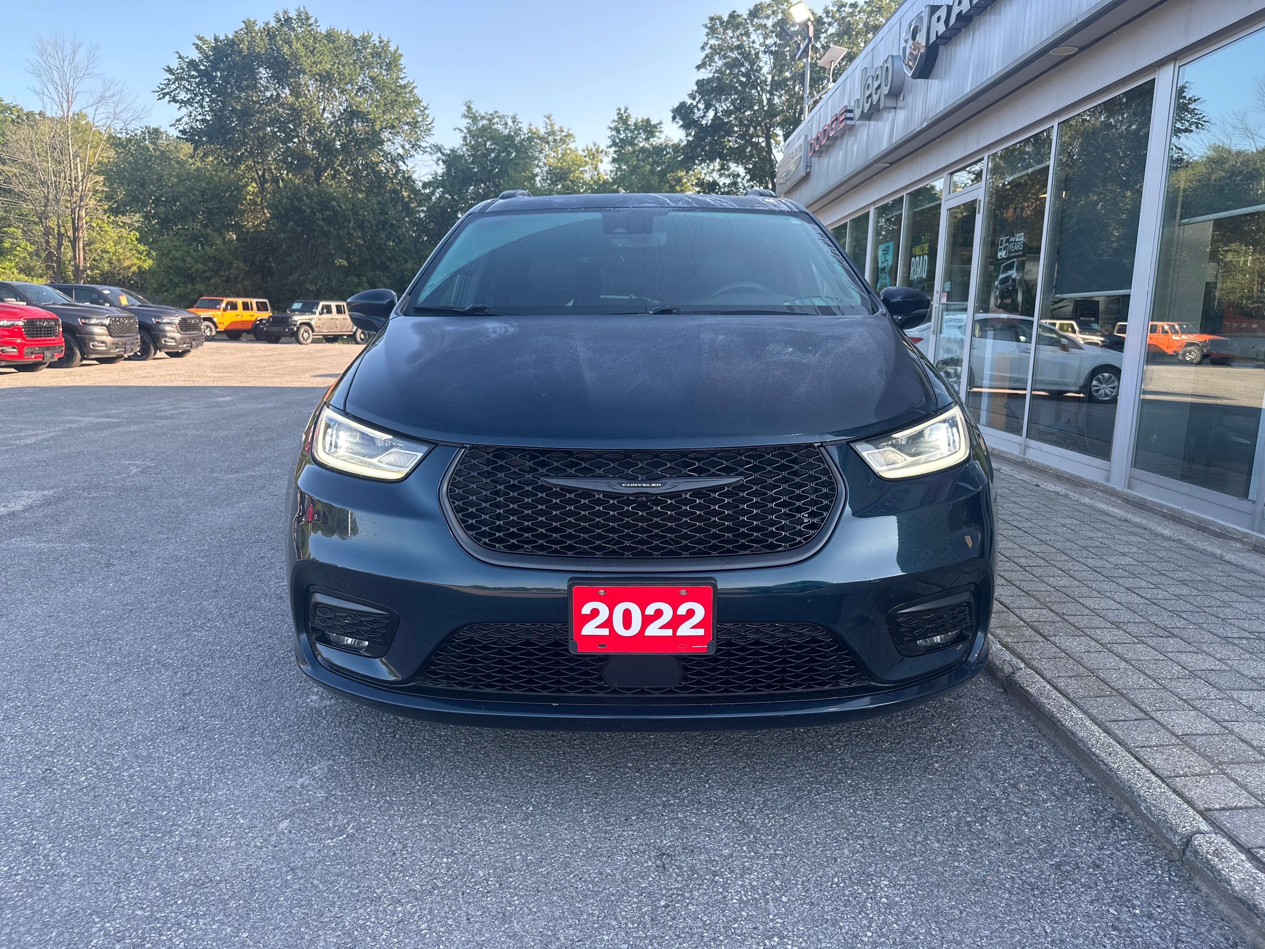 2022 Chrysler Pacifica Touring L — снимка 1