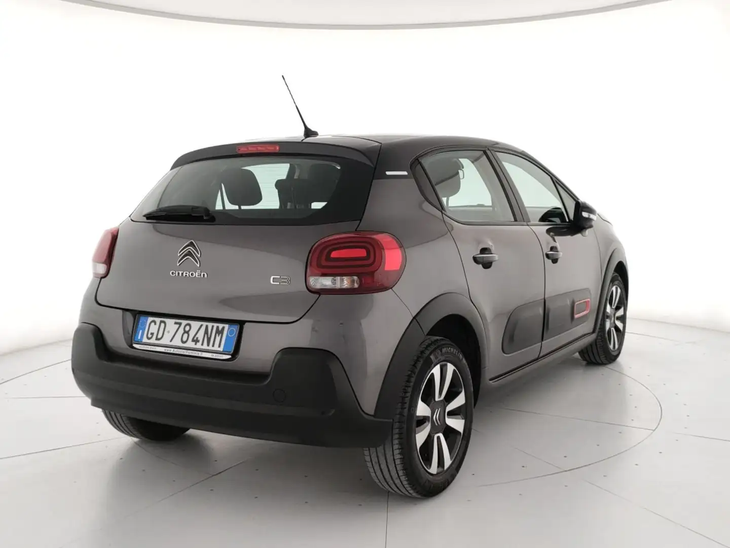 Citroen C3 1.2 puretech Shine Pack s&s 110cv my20 Grigio - 2