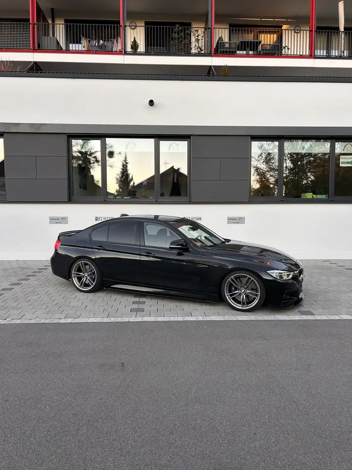 BMW 335