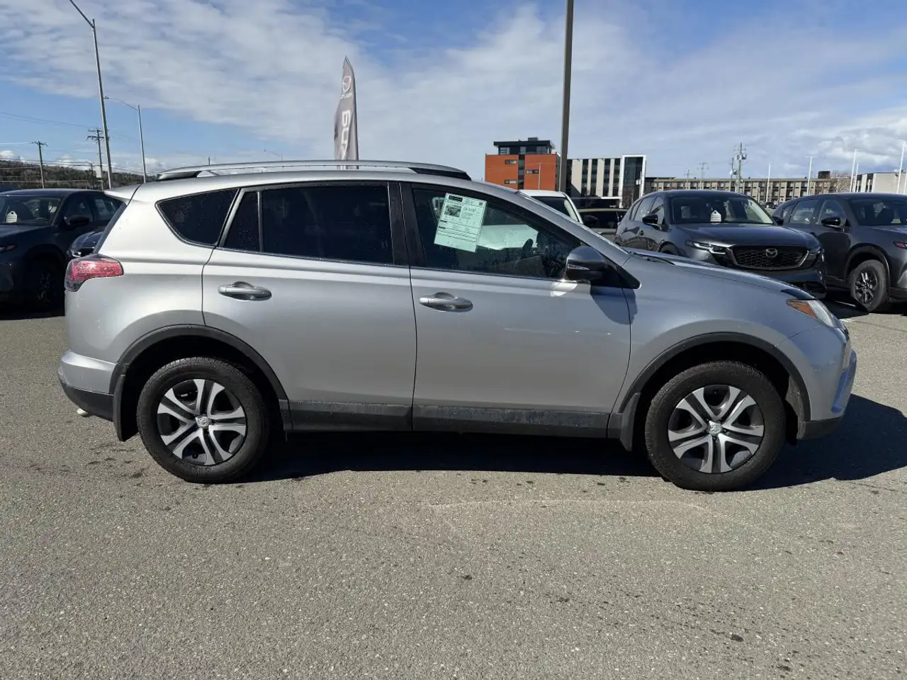 Toyota RAV 4 снимка Toyota RAV 4