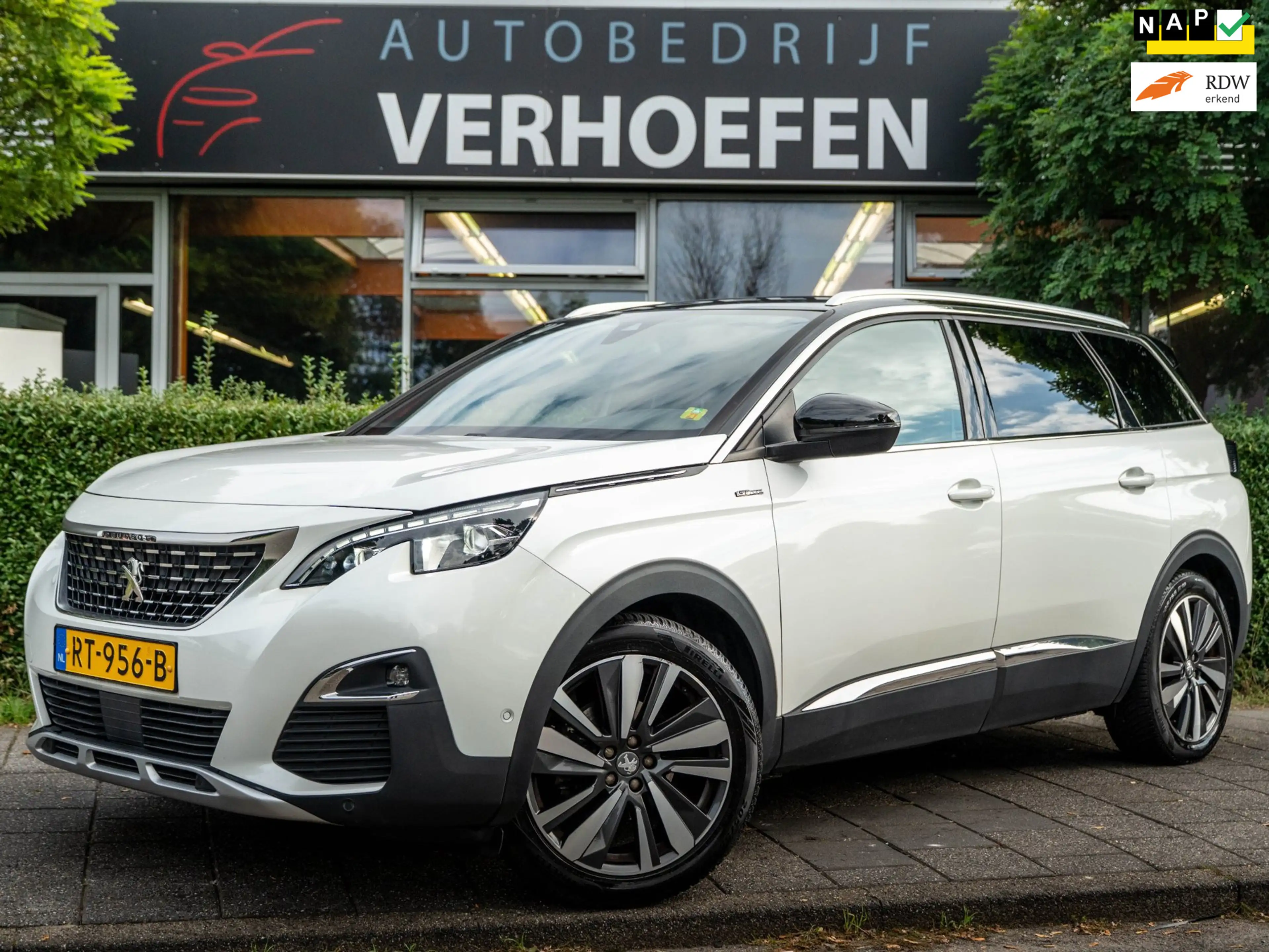 Peugeot 5008 1.2 | GT-LINE| 7 PERSOONS | APPLE CARPLAY | STOEL