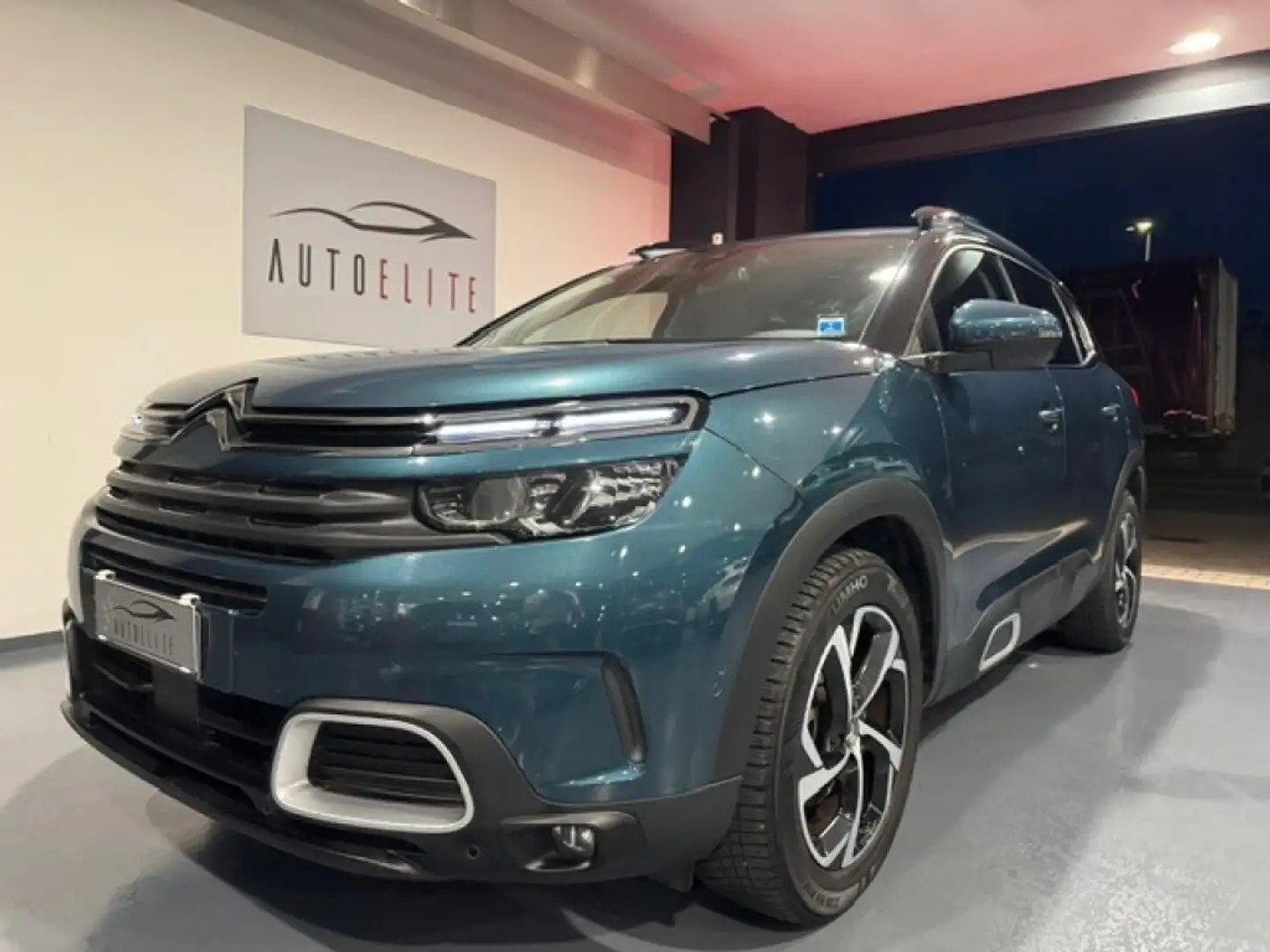 Citroen C5 Aircross PureTech 130 S&S Shine Groen - 1