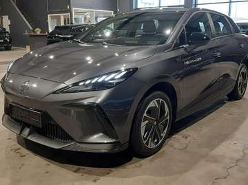 Standard Range 51 kWh Comfort - 3500 km! - Demo