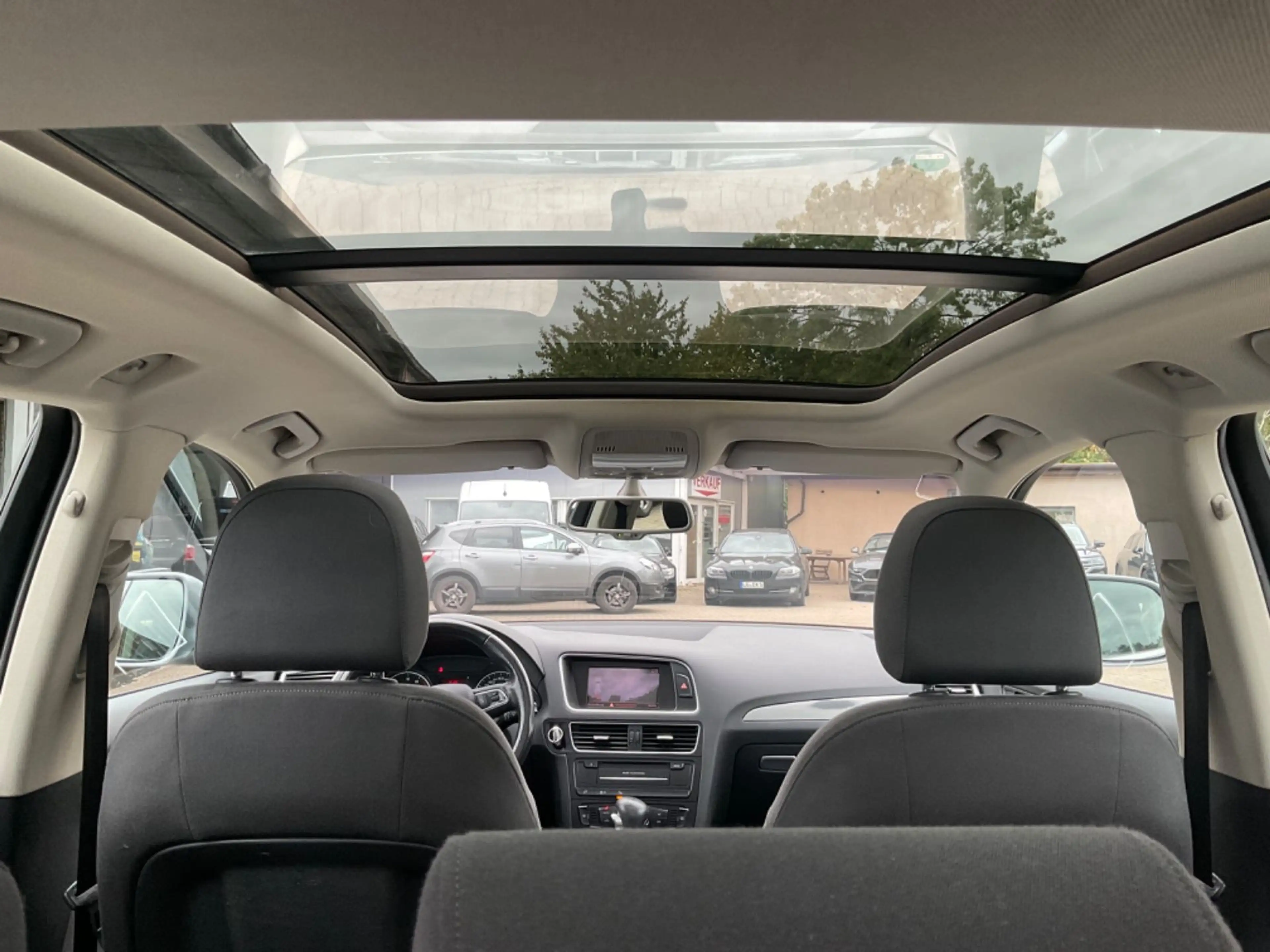 Audi Q5 2.0 TFSI *Quattro* *TÜV 04.2028* — photo 8