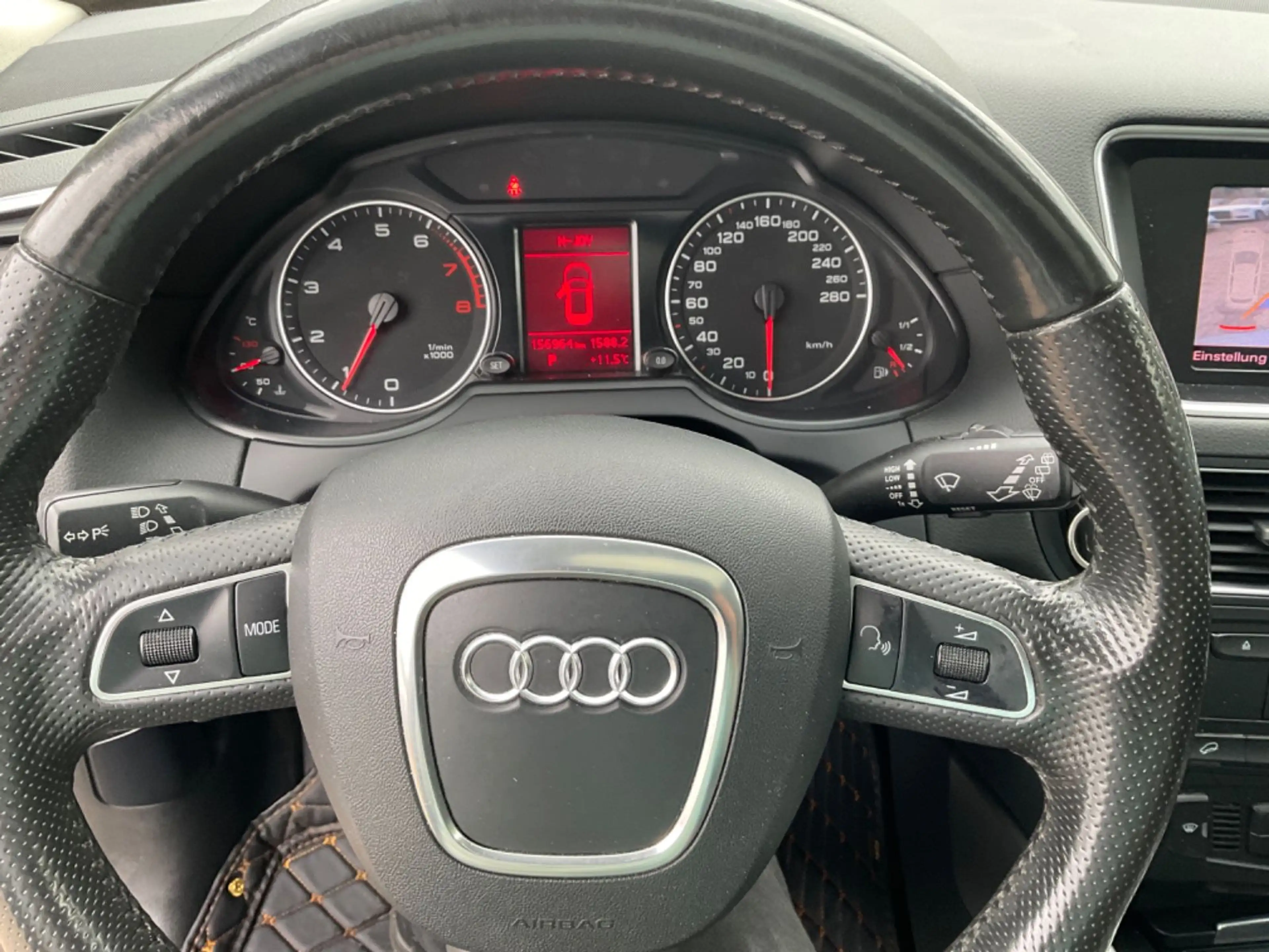 Audi Q5 2.0 TFSI *Quattro* *TÜV 04.2028* — photo 12