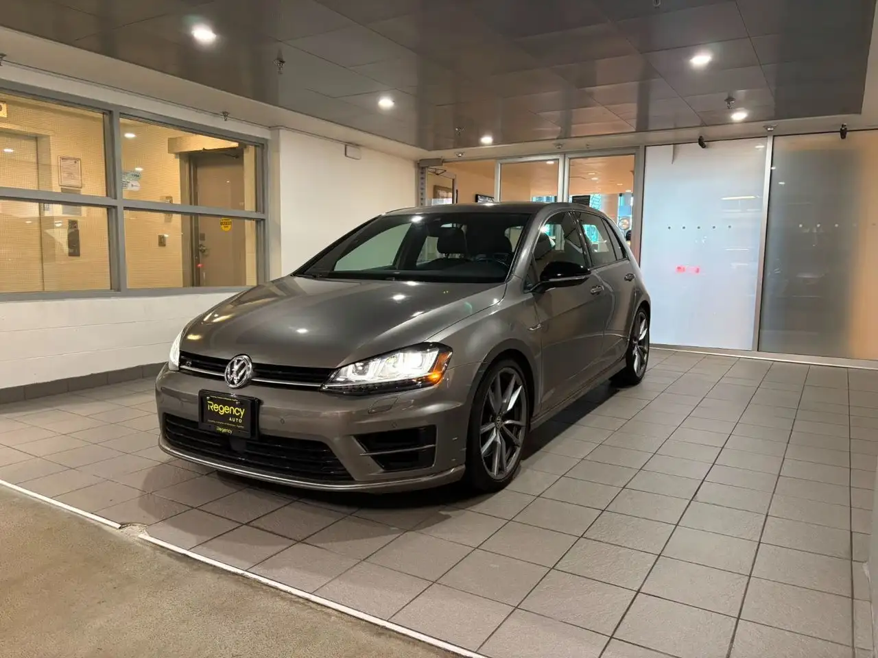 2017 Volkswagen Golf R