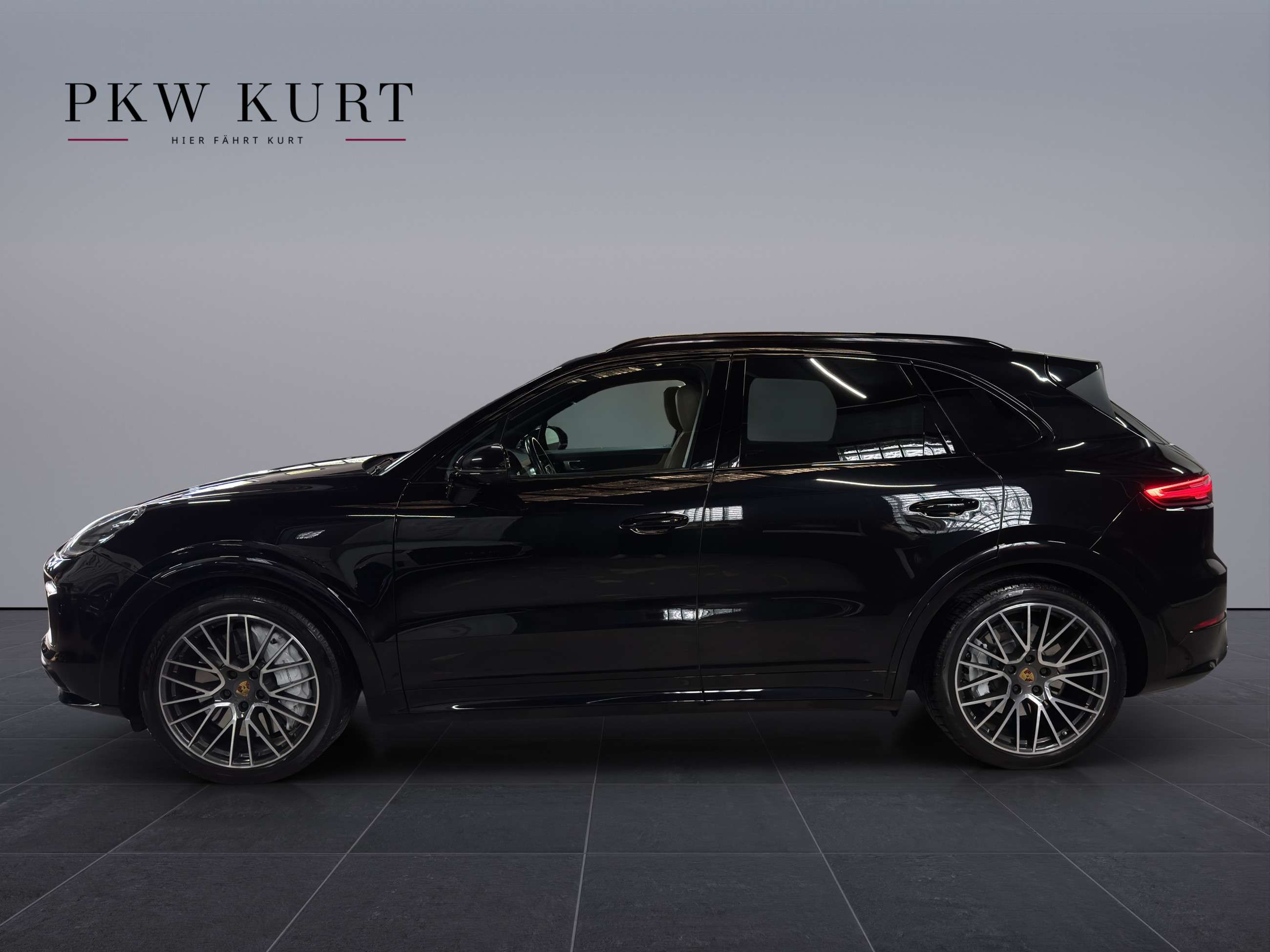Second hand Porsche Cayenne 