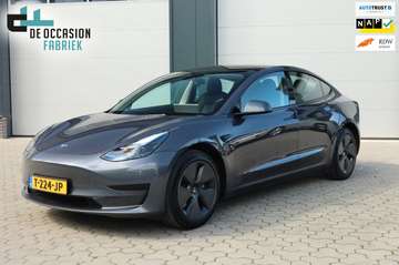 Standard RWD Plus 60 kWh Elektr. achterklep Ryzen