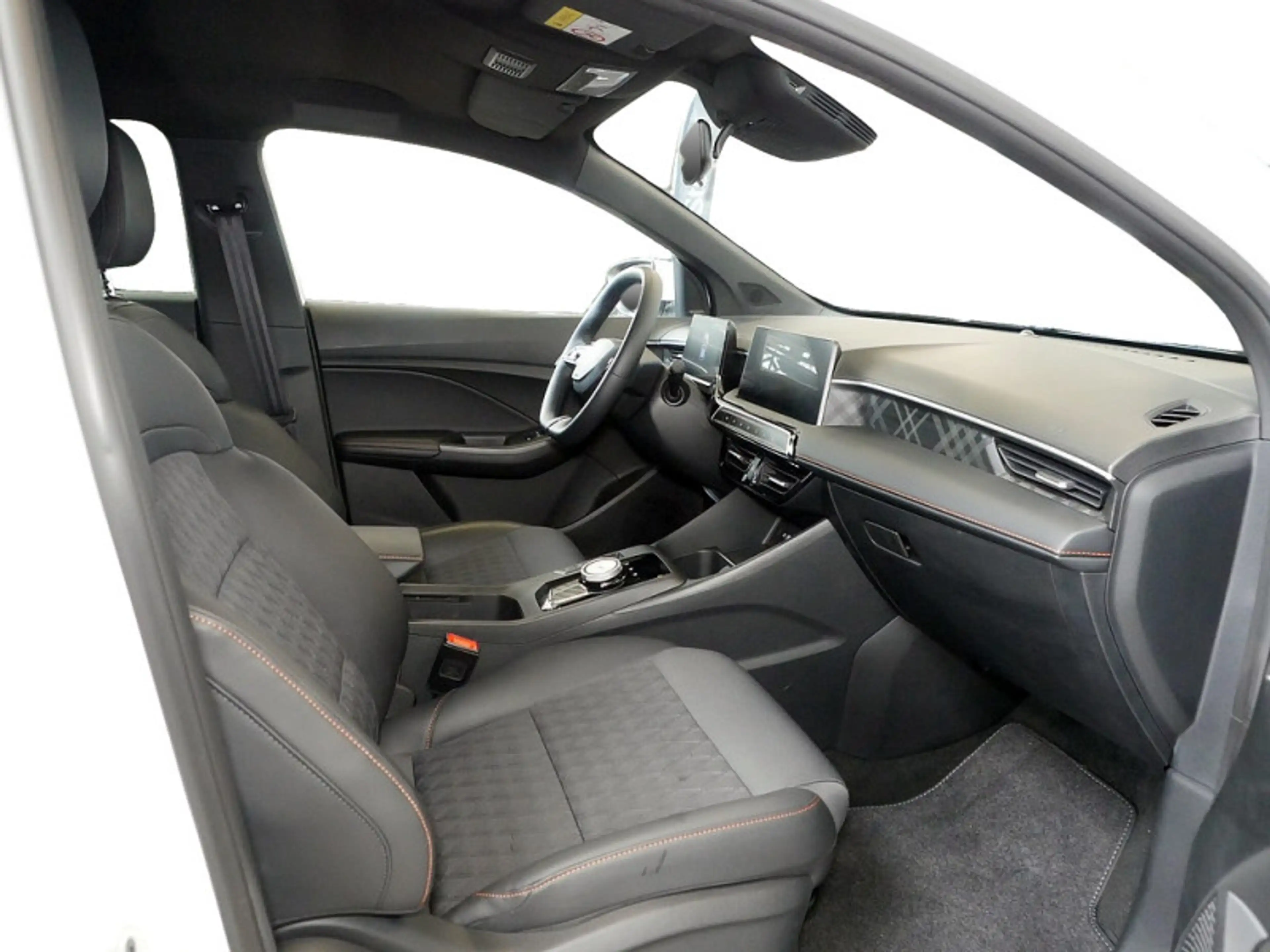 MG MG3 1.5 Hybrid+ Luxury SPUR — photo 6