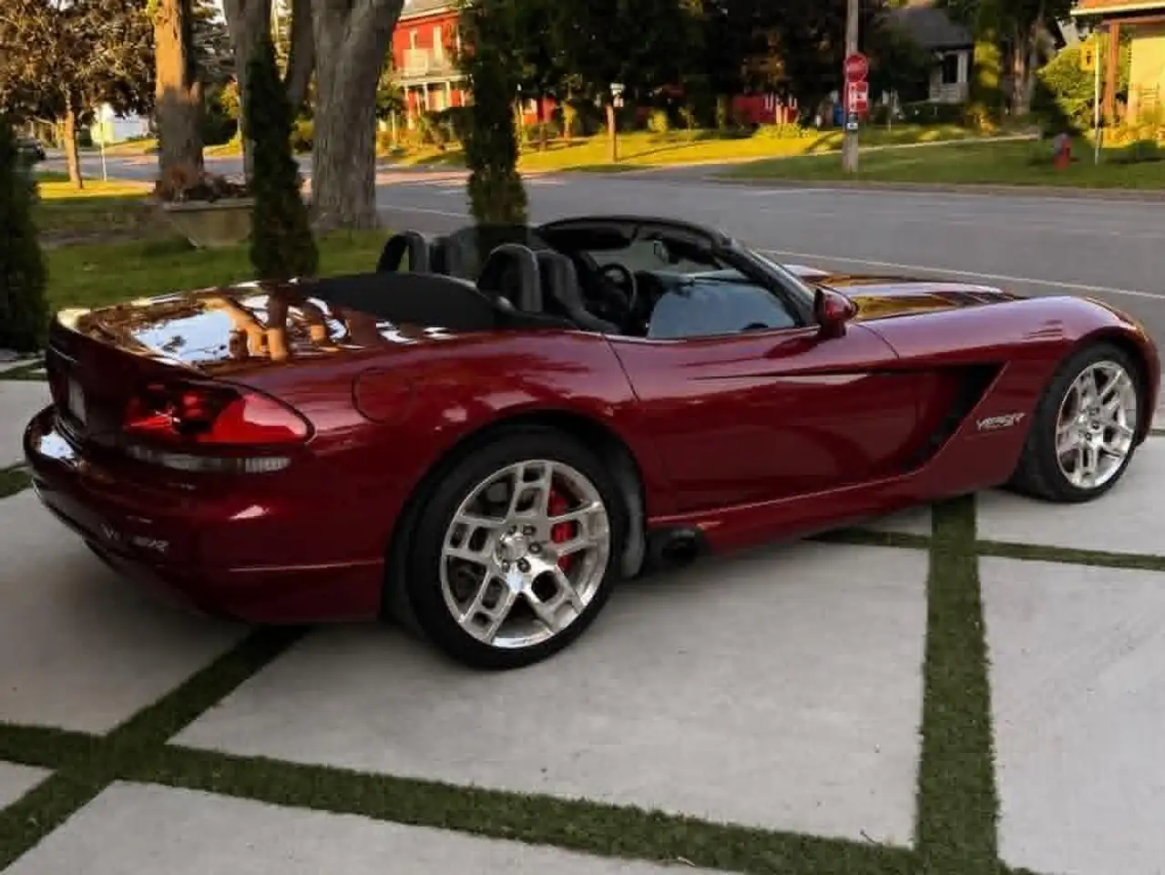 Dodge Viper photo Dodge Viper