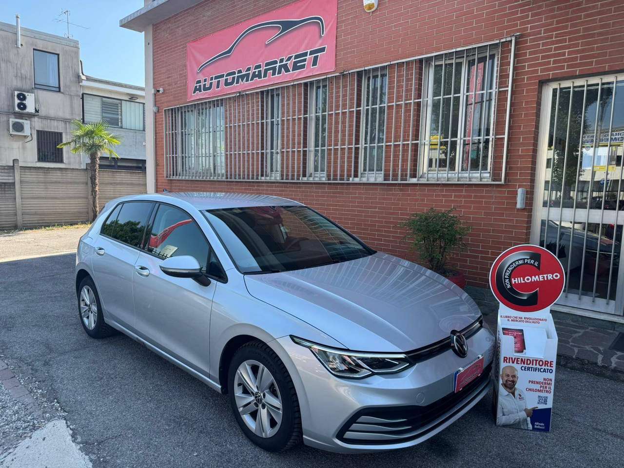 Volkswagen Golf 2.0 tdi Life 115cv dsg