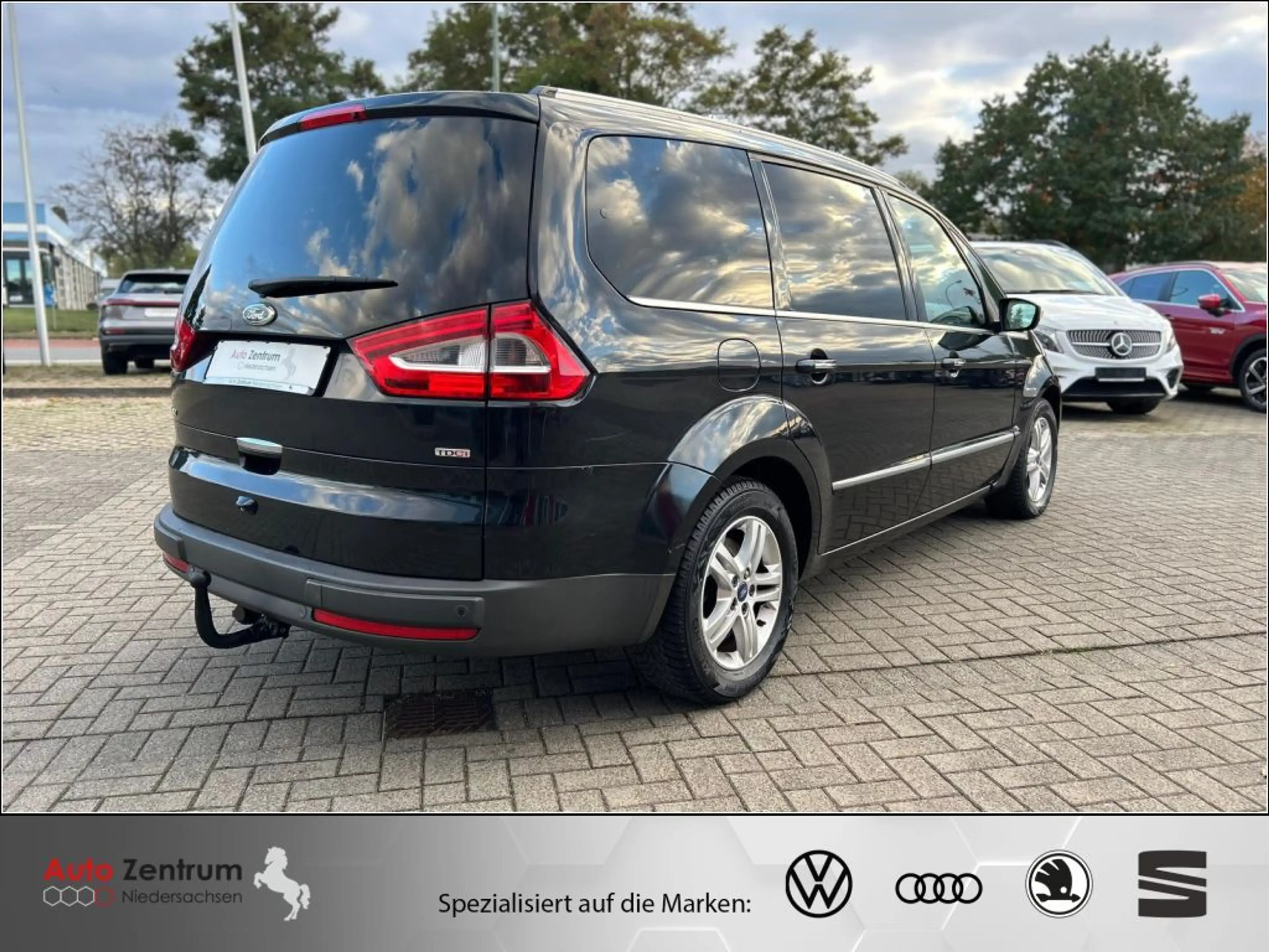 Ford Galaxy 2.0 TDCi Titanium 7-Sitze AHK*PANO*Kamera*ACC*NAVI — photo 6
