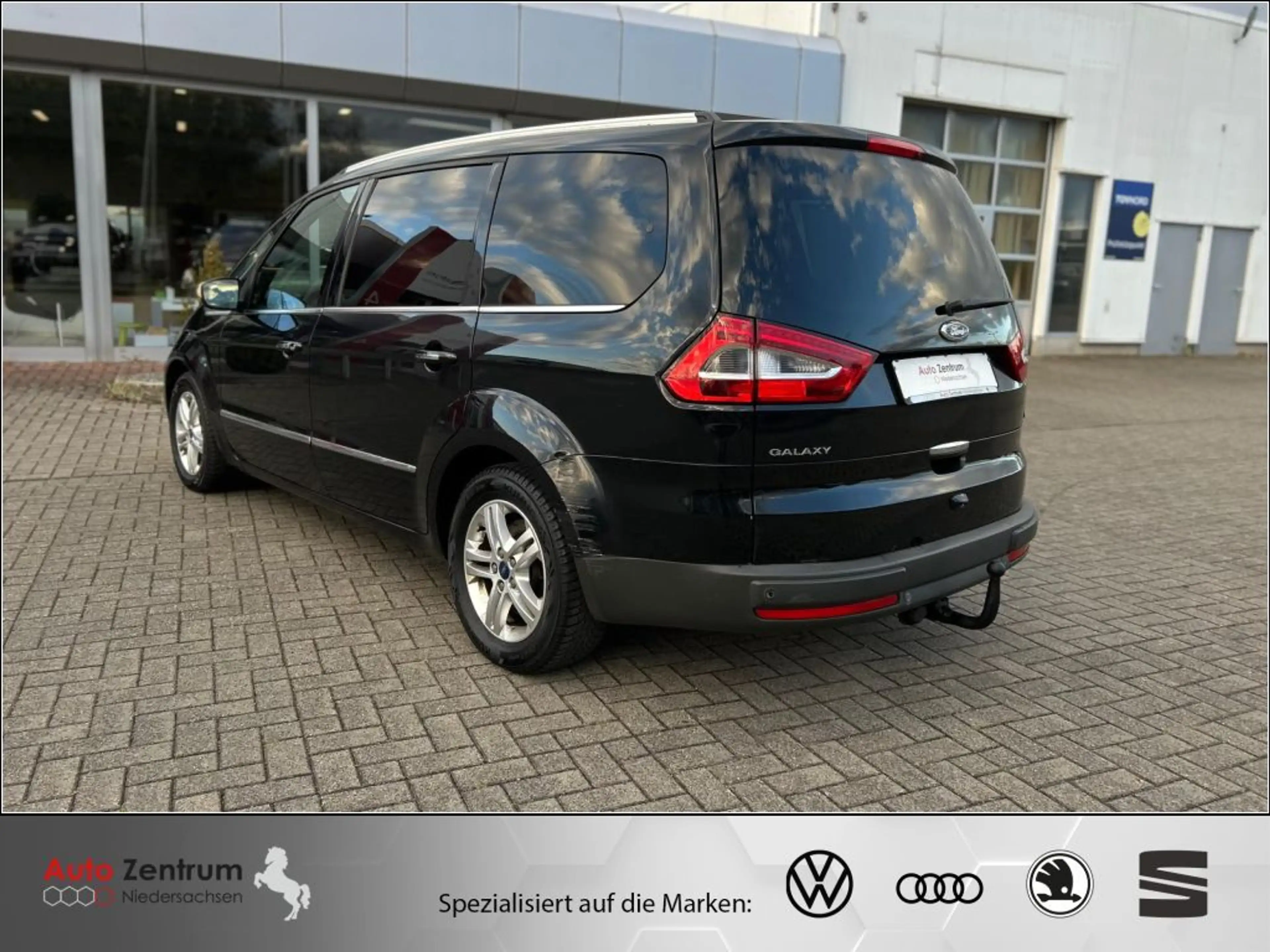 Ford Galaxy 2.0 TDCi Titanium 7-Sitze AHK*PANO*Kamera*ACC*NAVI — photo 9