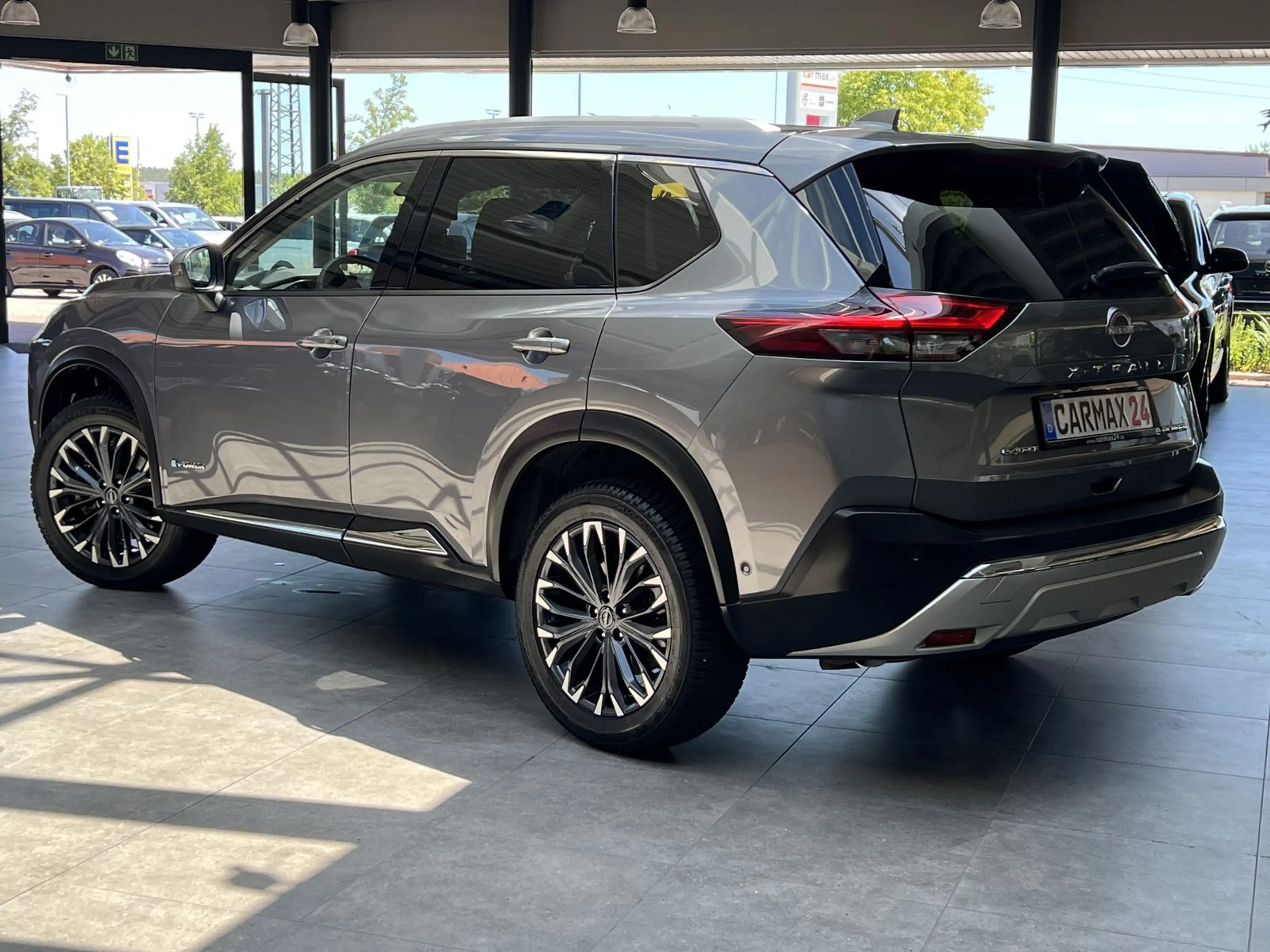 Nissan X-Trail e-Power e-4orce Tekna Head-Up Vollleder — photo 9