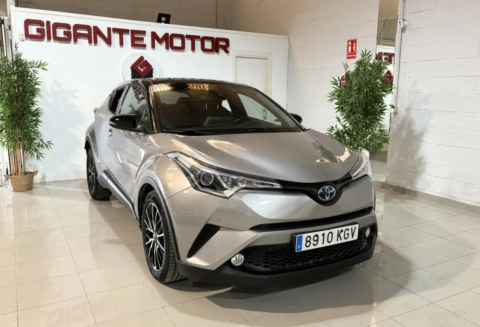 Toyota C-HR 125H Active Gris - 1