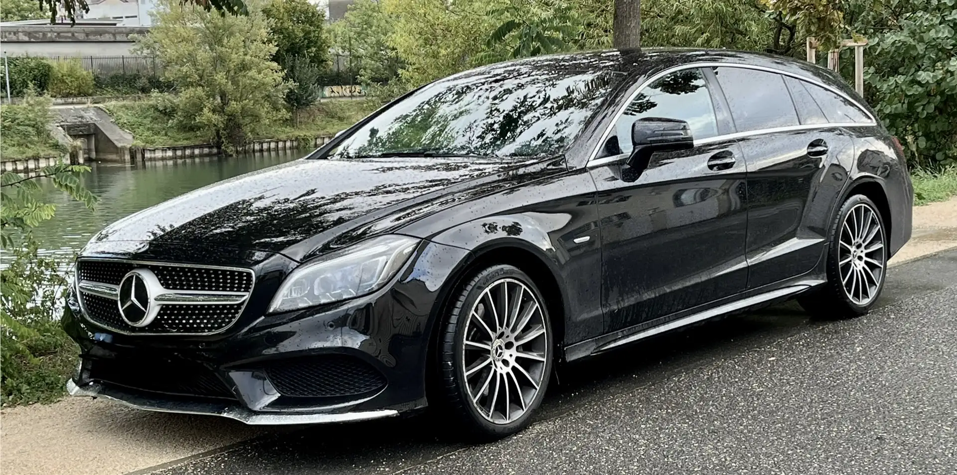 Mercedes-Benz CLS 350 4Matic Tronic 9G SportLine AMG DistronicPlus Final Edition Noir - 1