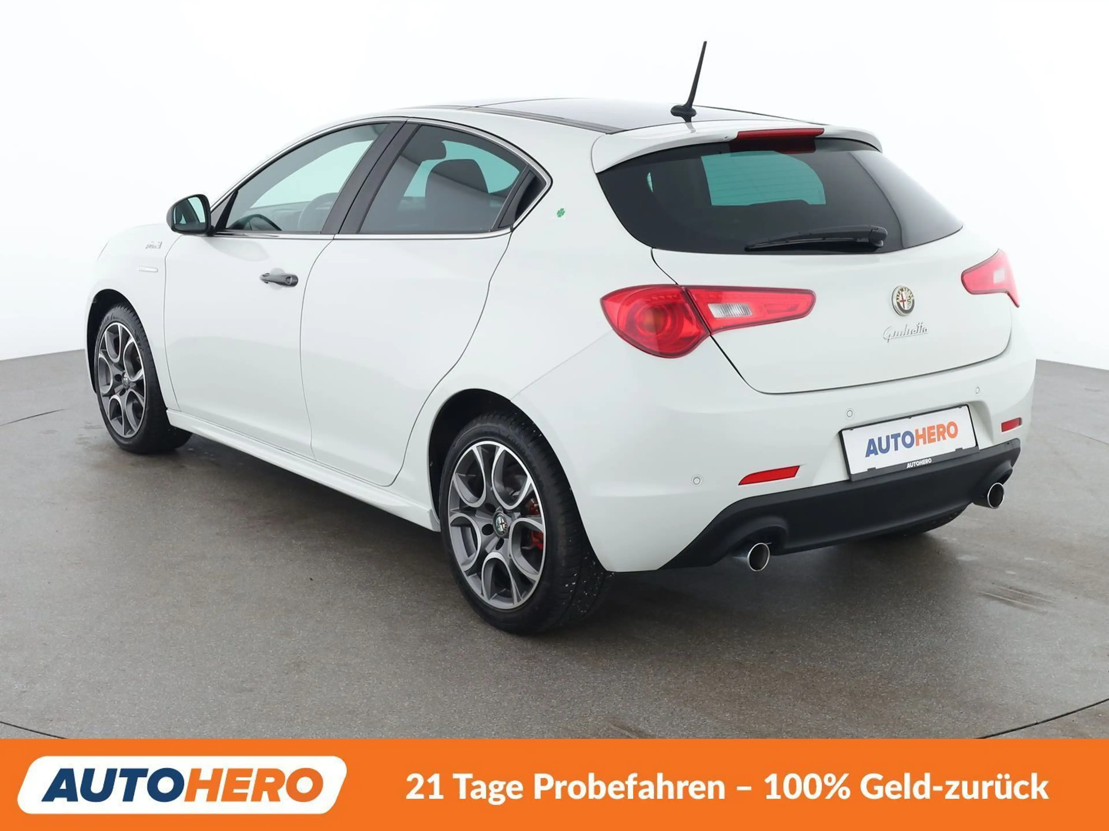 Alfa Romeo Giulietta 2.0 JTDM Exclusive — photo 4