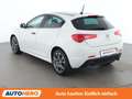 Alfa Romeo Giulietta 2.0 JTDM Exclusive Weiß - thumbnail 4