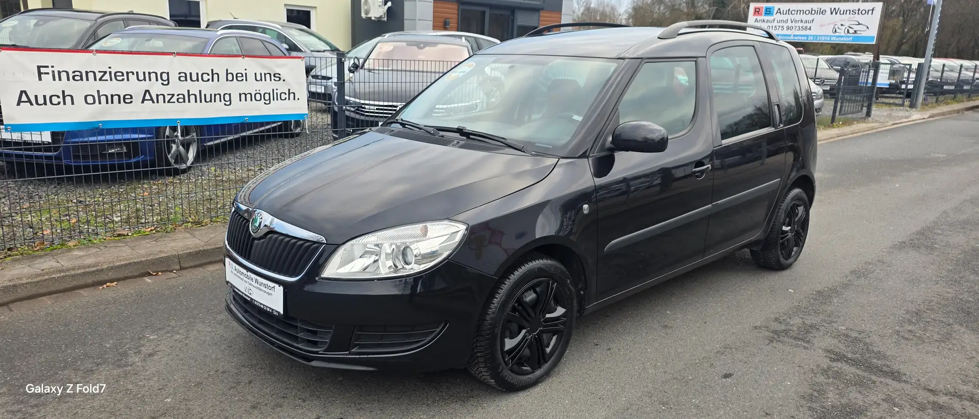 Skoda Roomster Ambition Plus Edition Schwarz - 1