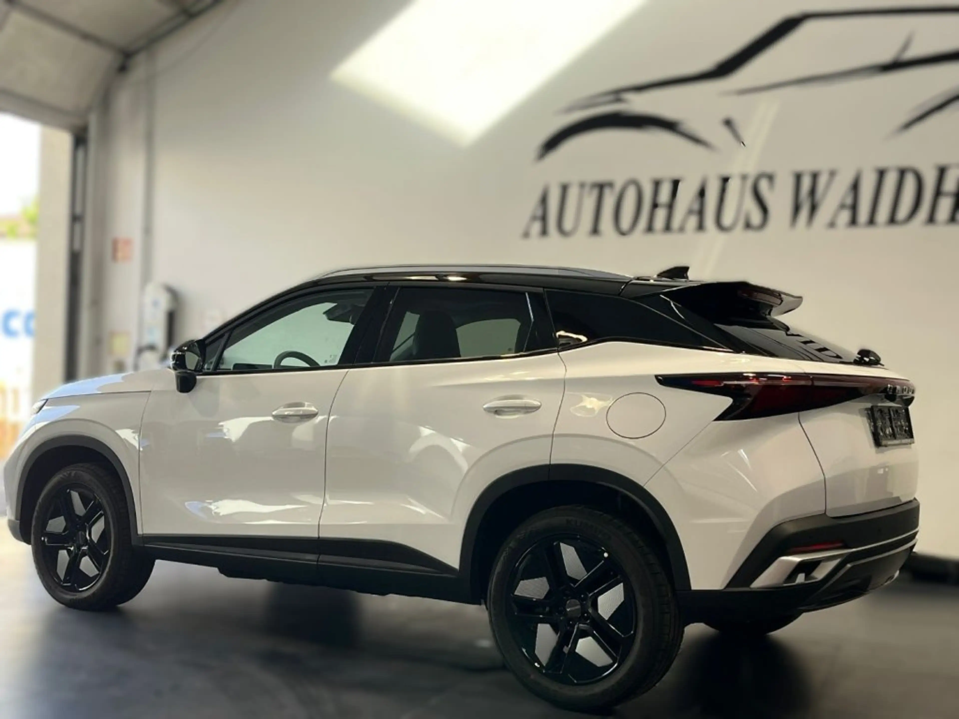 Omoda 5 OMODA5 HEV Premium — photo 3