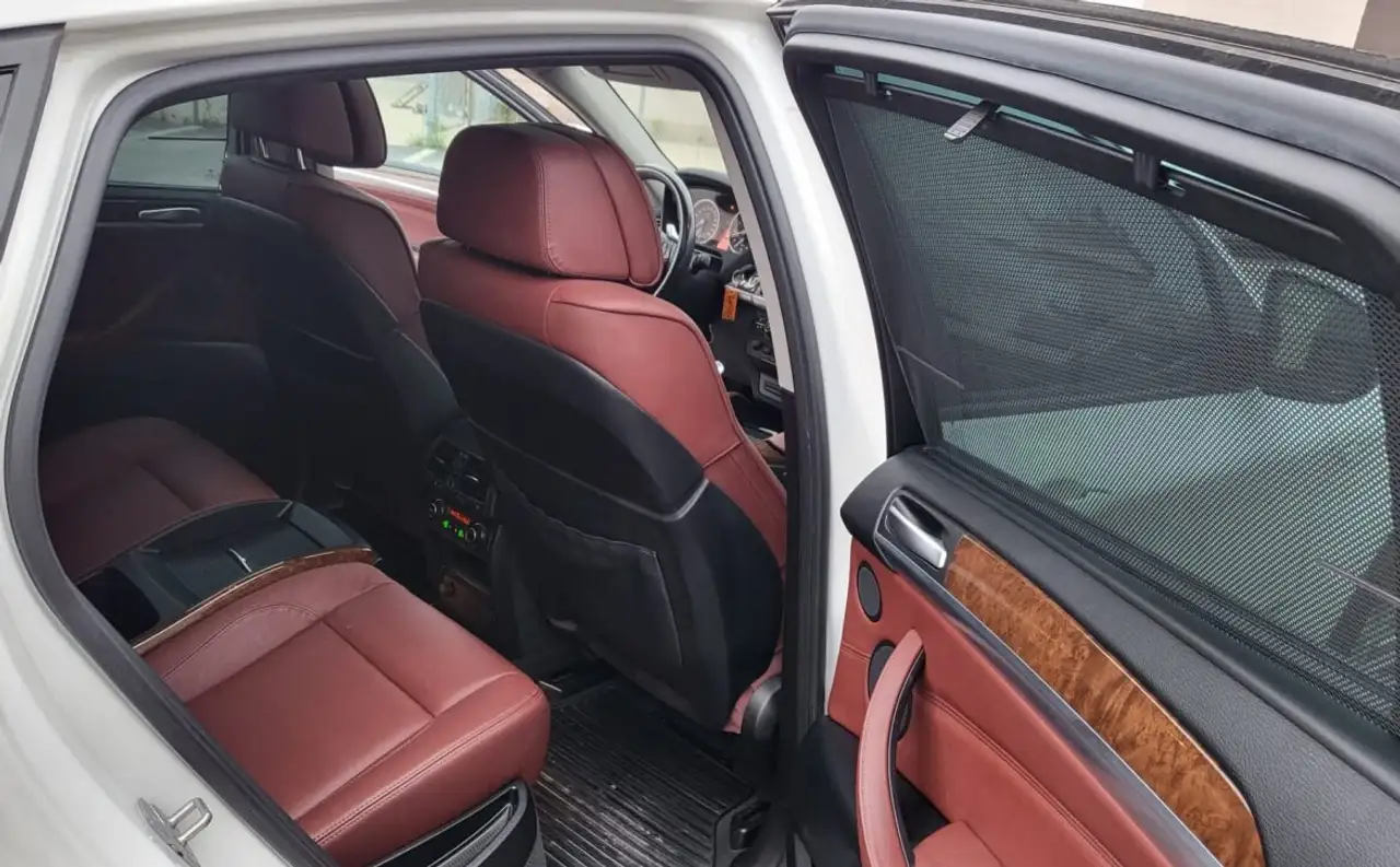 BMW X6 снимка BMW X6