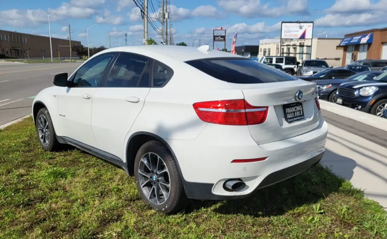 BMW X6 снимка BMW X6