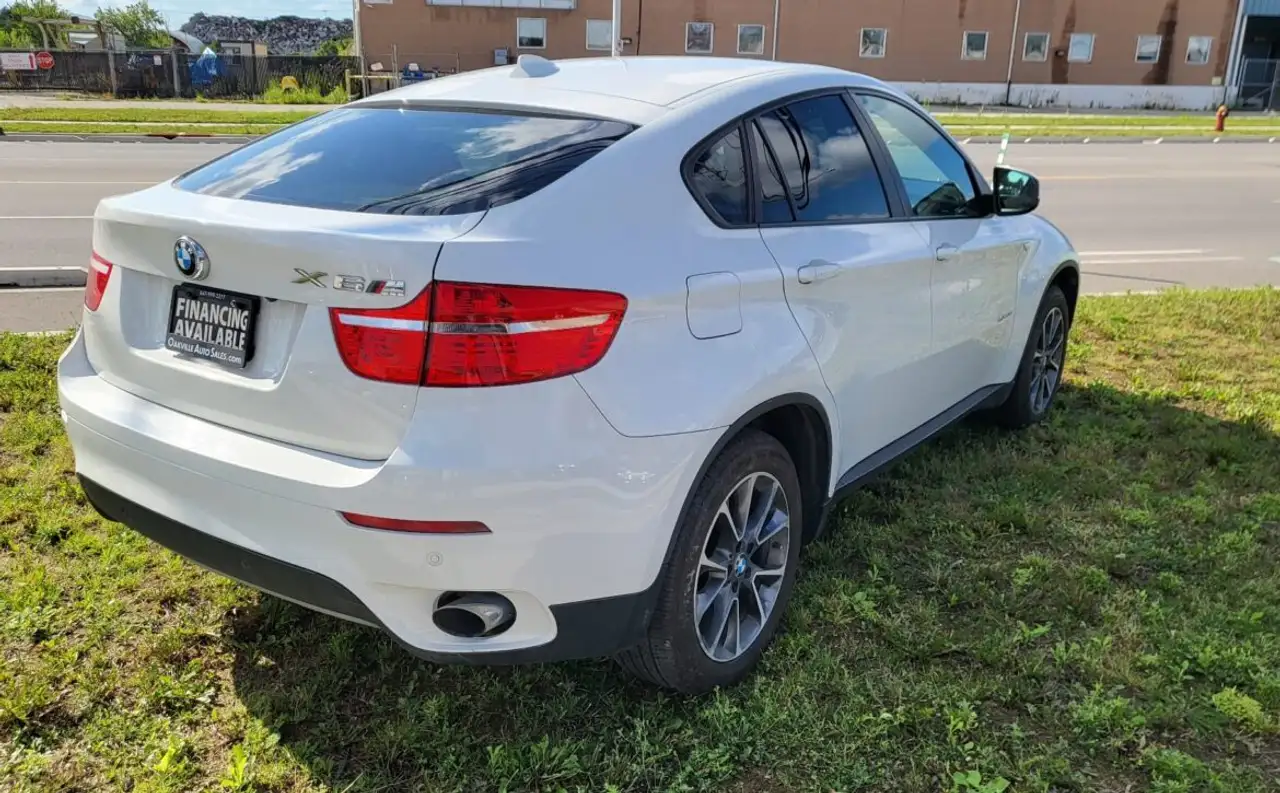 BMW X6 снимка BMW X6