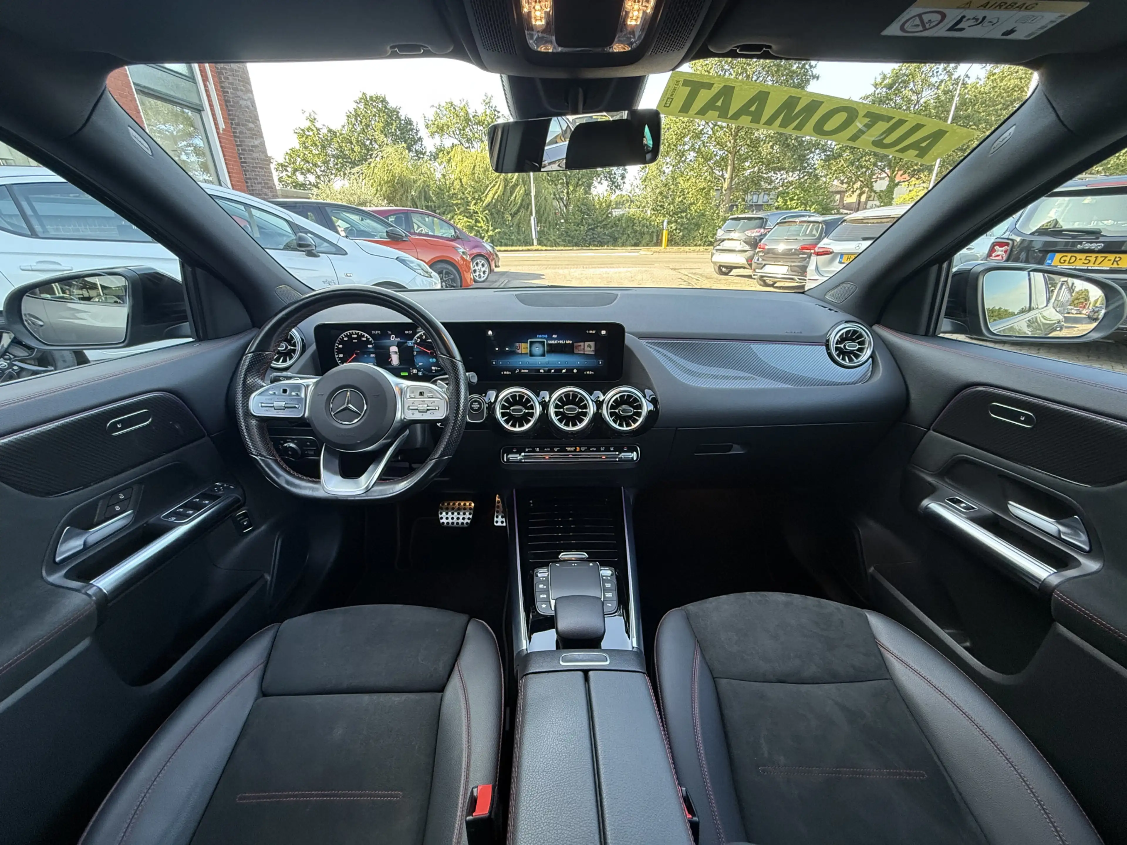 Mercedes-Benz GLA 250 e Business Solution AMG Limited | AUTOMAAT | TREKH — photo 14