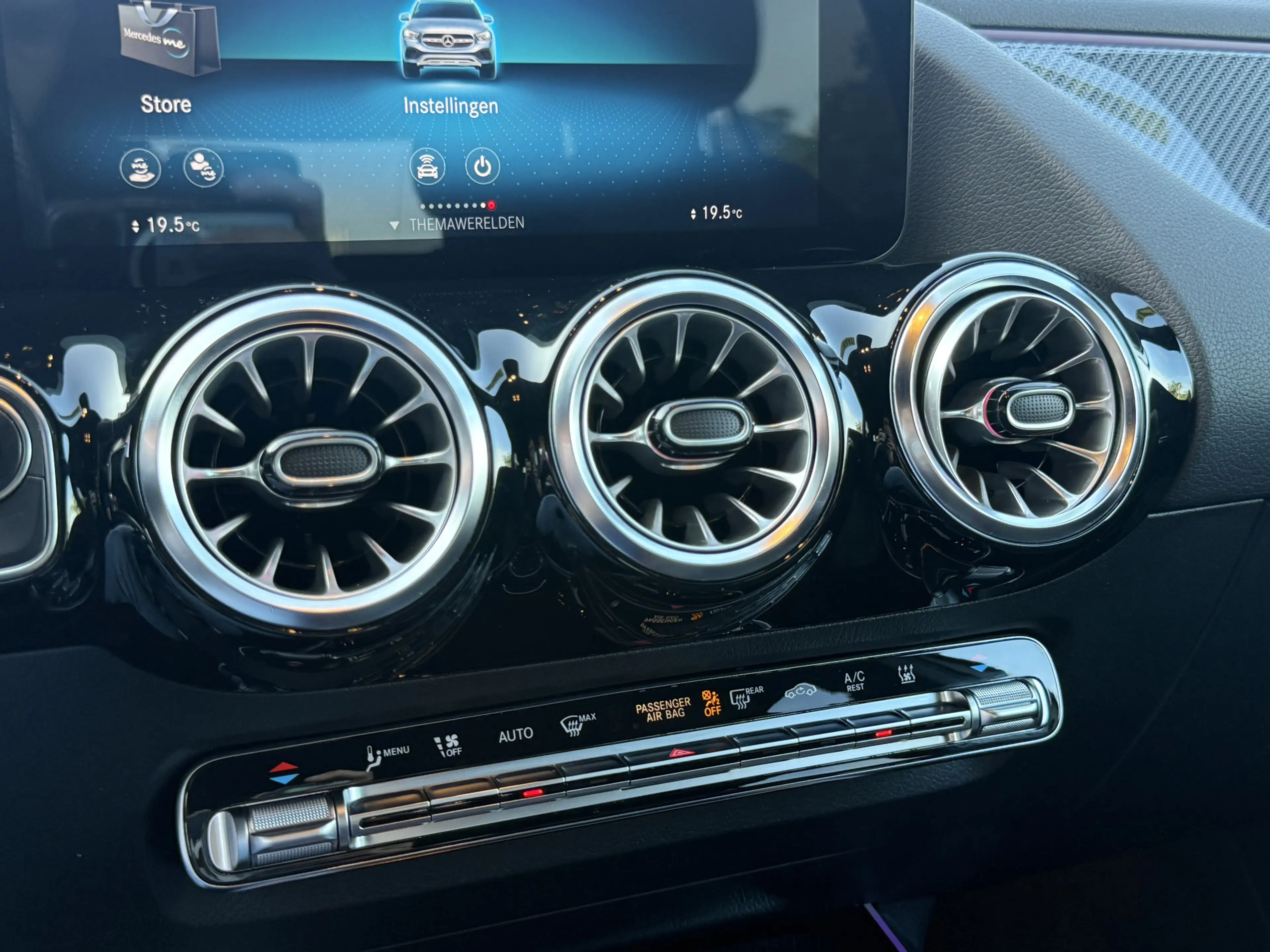 Mercedes-Benz GLA 250 e Business Solution AMG Limited | AUTOMAAT | TREKH — photo 27