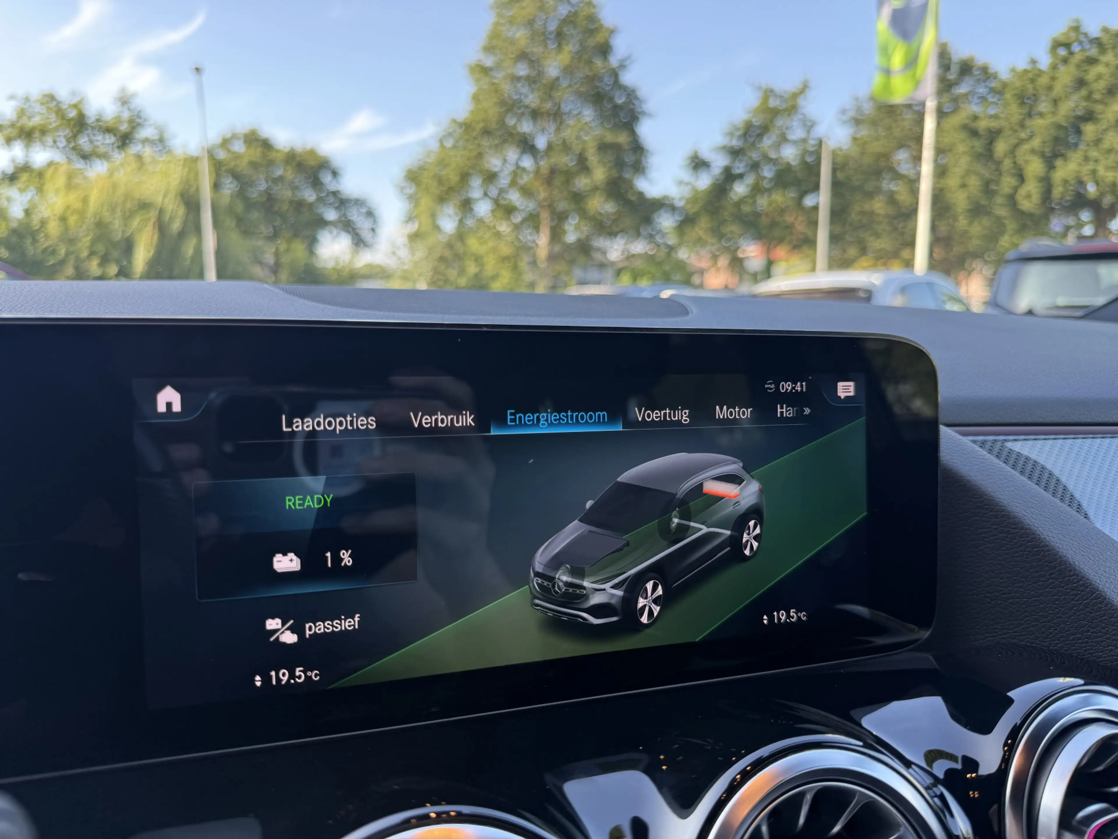 Mercedes-Benz GLA 250 e Business Solution AMG Limited | AUTOMAAT | TREKH — photo 23