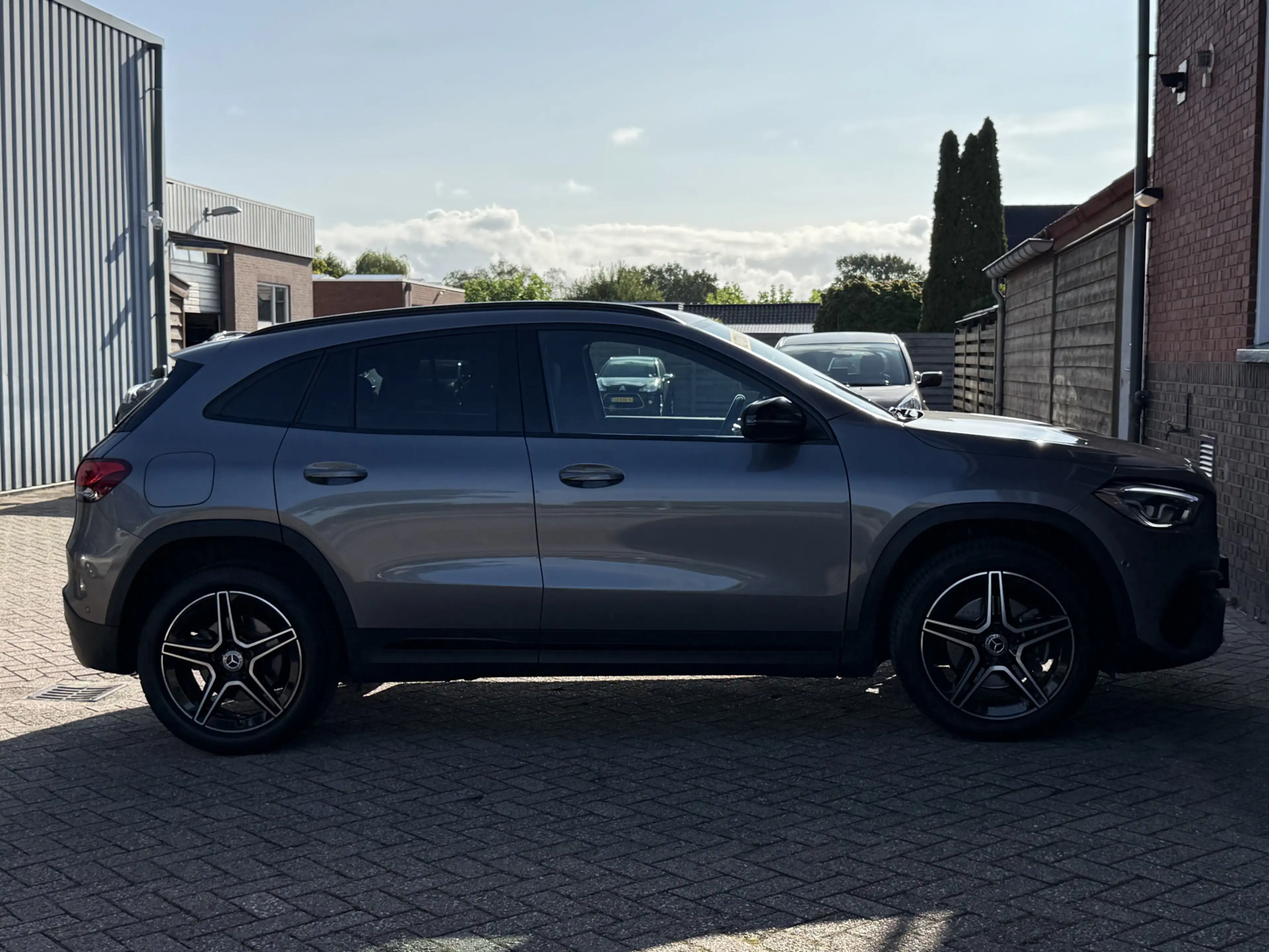 Mercedes-Benz GLA 250 e Business Solution AMG Limited | AUTOMAAT | TREKH — photo 6