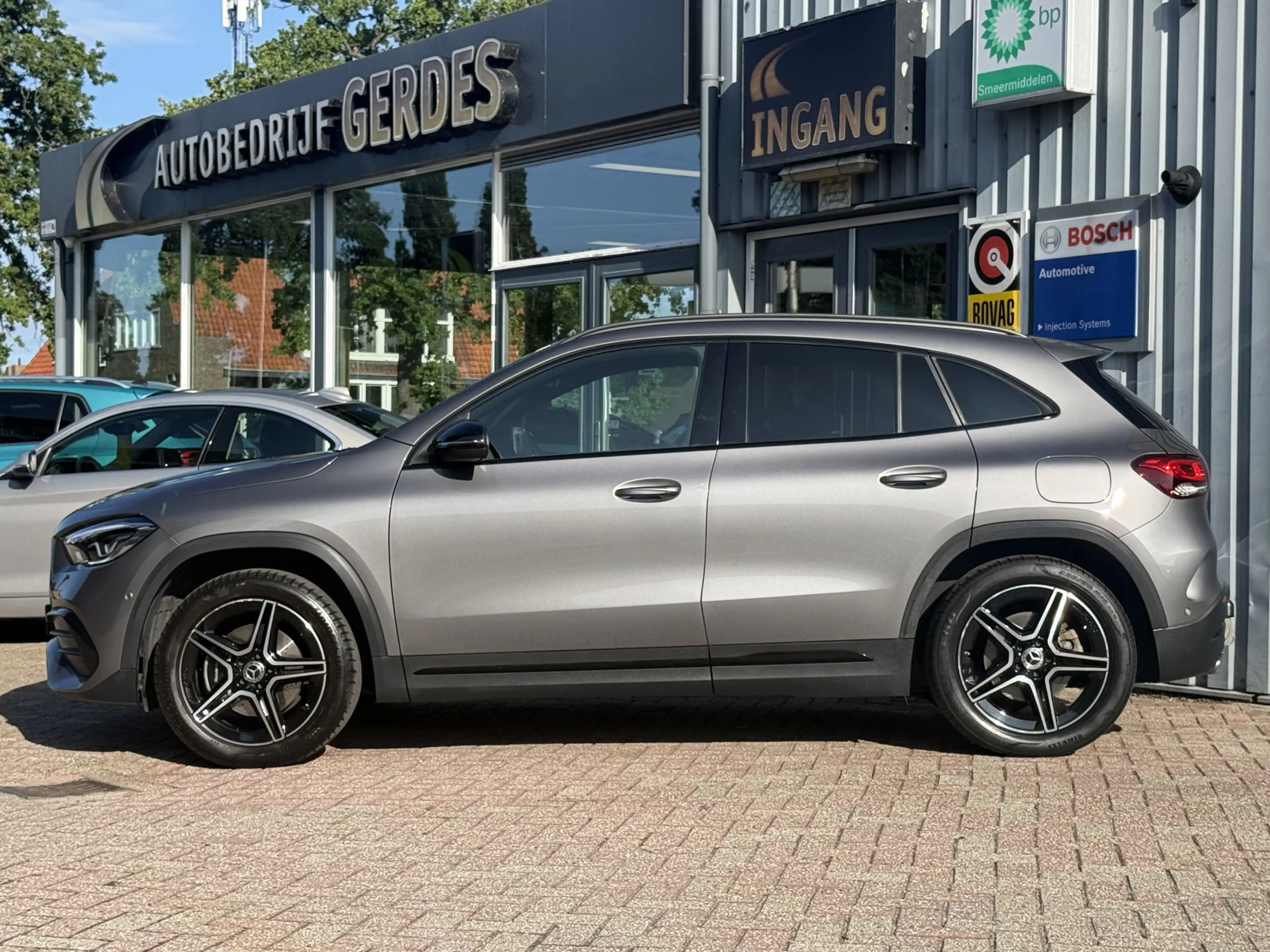 Mercedes-Benz GLA 250 e Business Solution AMG Limited | AUTOMAAT | TREKH — photo 2