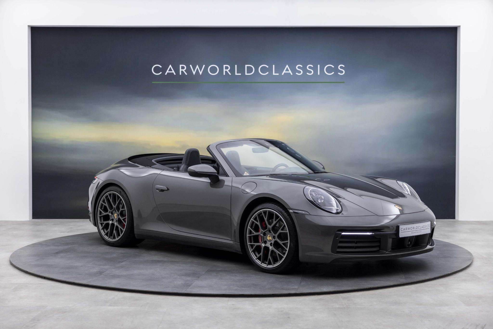 Porsche 992