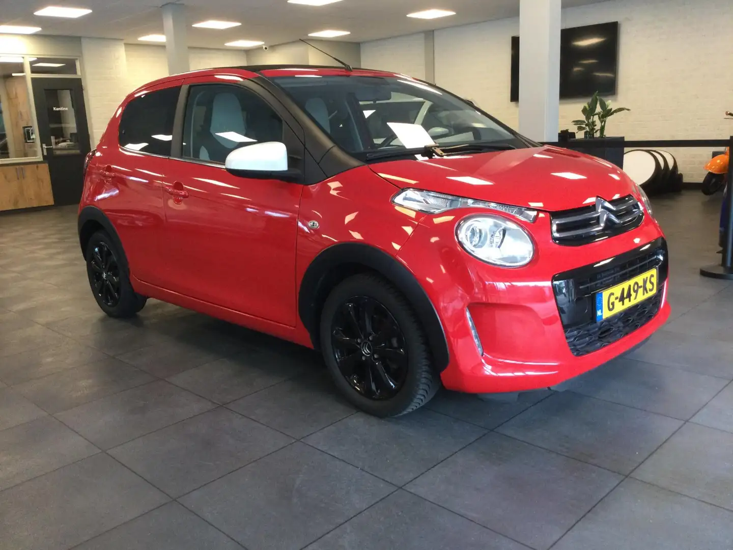 Citroen C1 1.0 VTi Airscape Urban Ride Cabrio top carplay cam Rood - 2