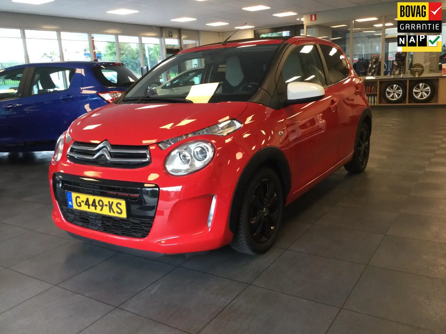 Citroen C1 1.0 VTi Airscape Urban Ride Cabrio top carplay cam Rood - 1