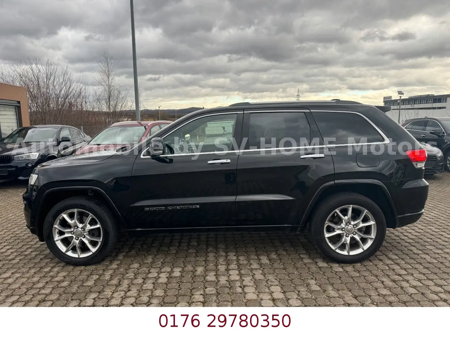 Jeep Grand Cherokee 3.0 CRD Overland*AHK Schwarz - 2