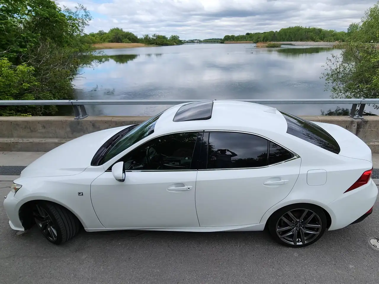 Lexus IS fotografie Lexus IS