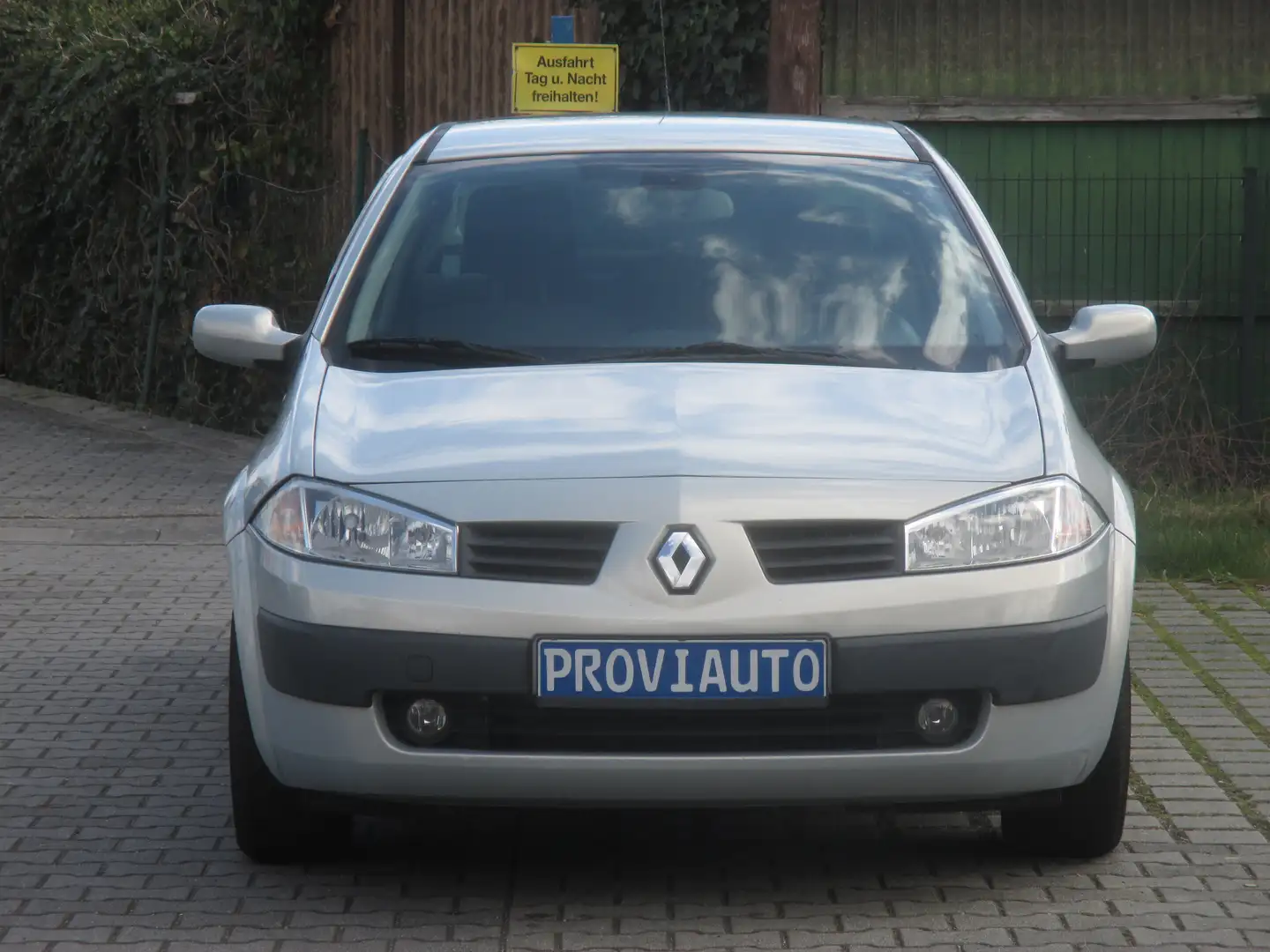 Renault Megane 1.9 dCi Expression Confort II Šedá - 2