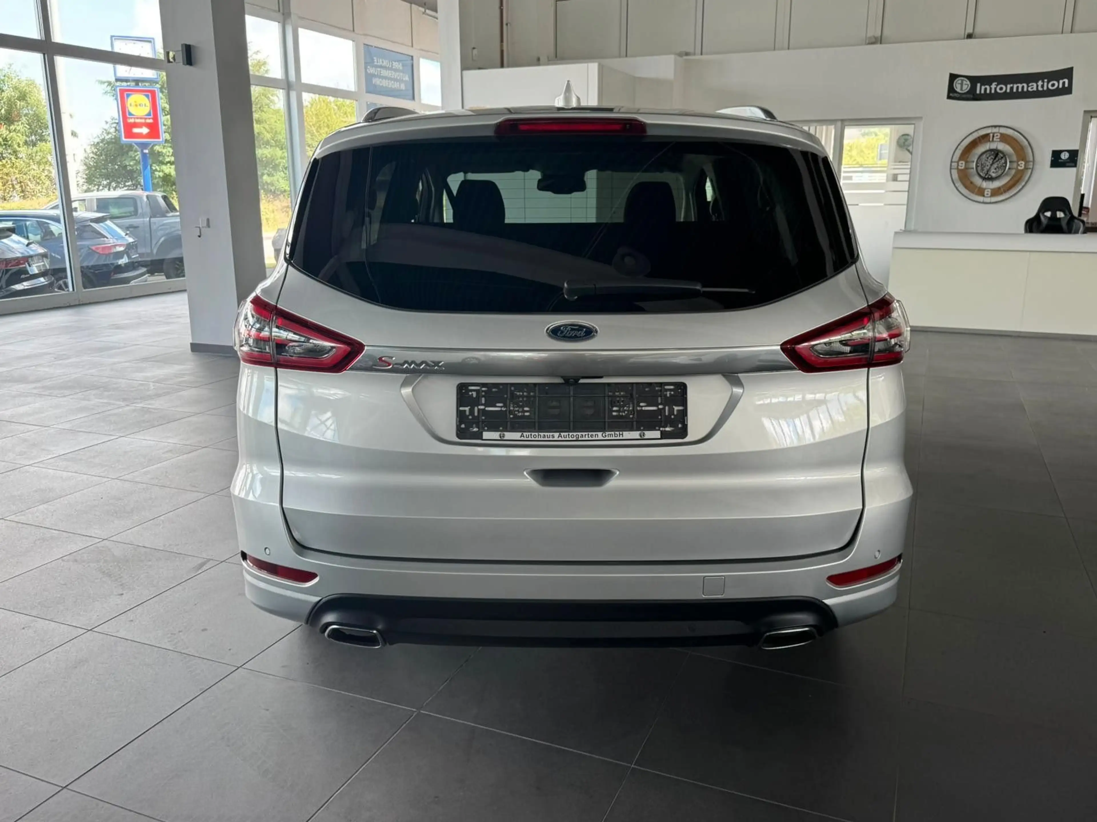 Ford S-Max S-MAX Titanium*AUTOM*NAVI* — photo 6